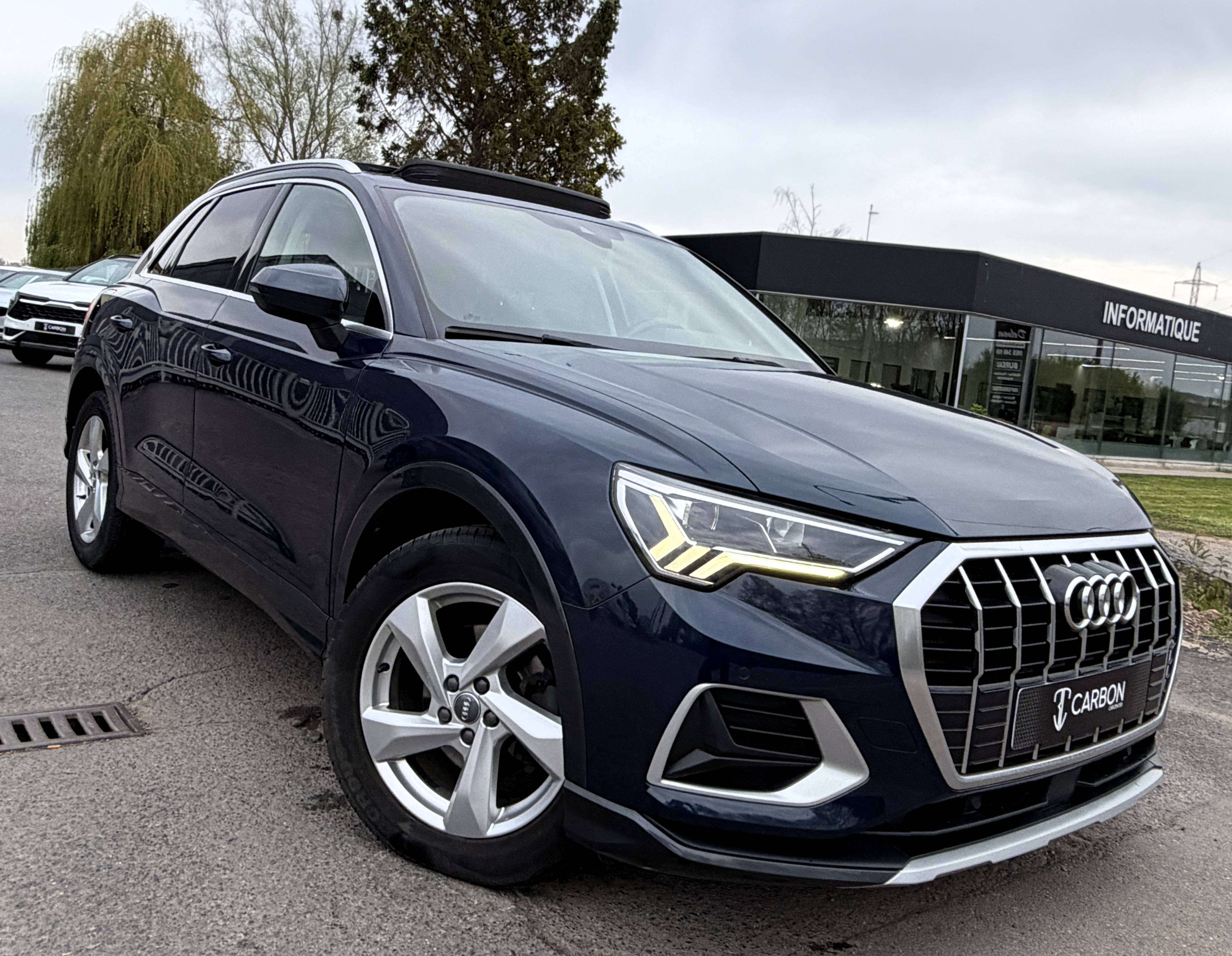 Audi Q3 35 TDi Business Edition Advanced S tron. PANO/NAVI/CAMERA/FULL LED