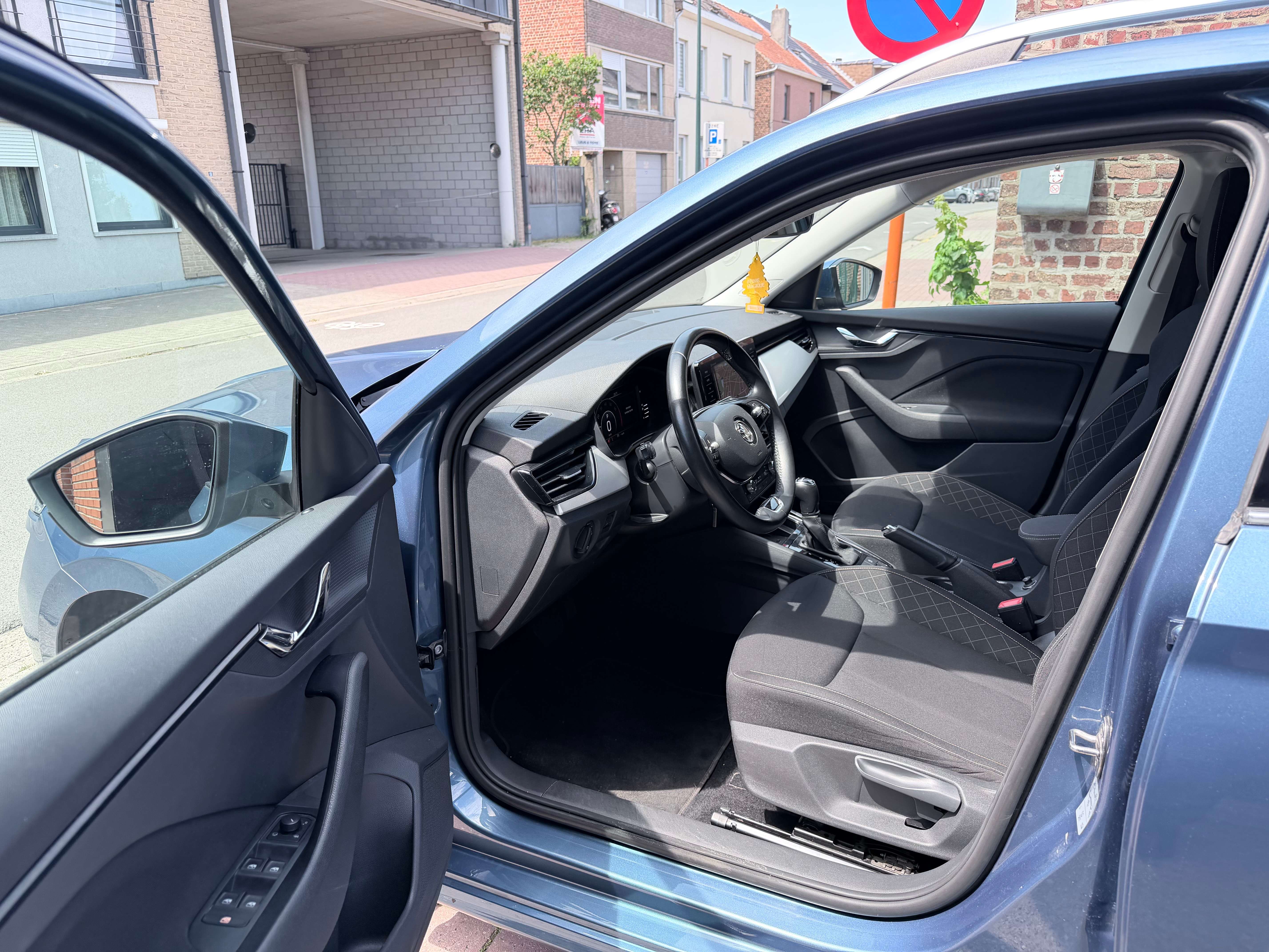 Skoda Kamiq 1.0 TSI EDITION STYLE AUTOMAAT | CARPLAY | DIGITAAL DASH | AIRCO | LED