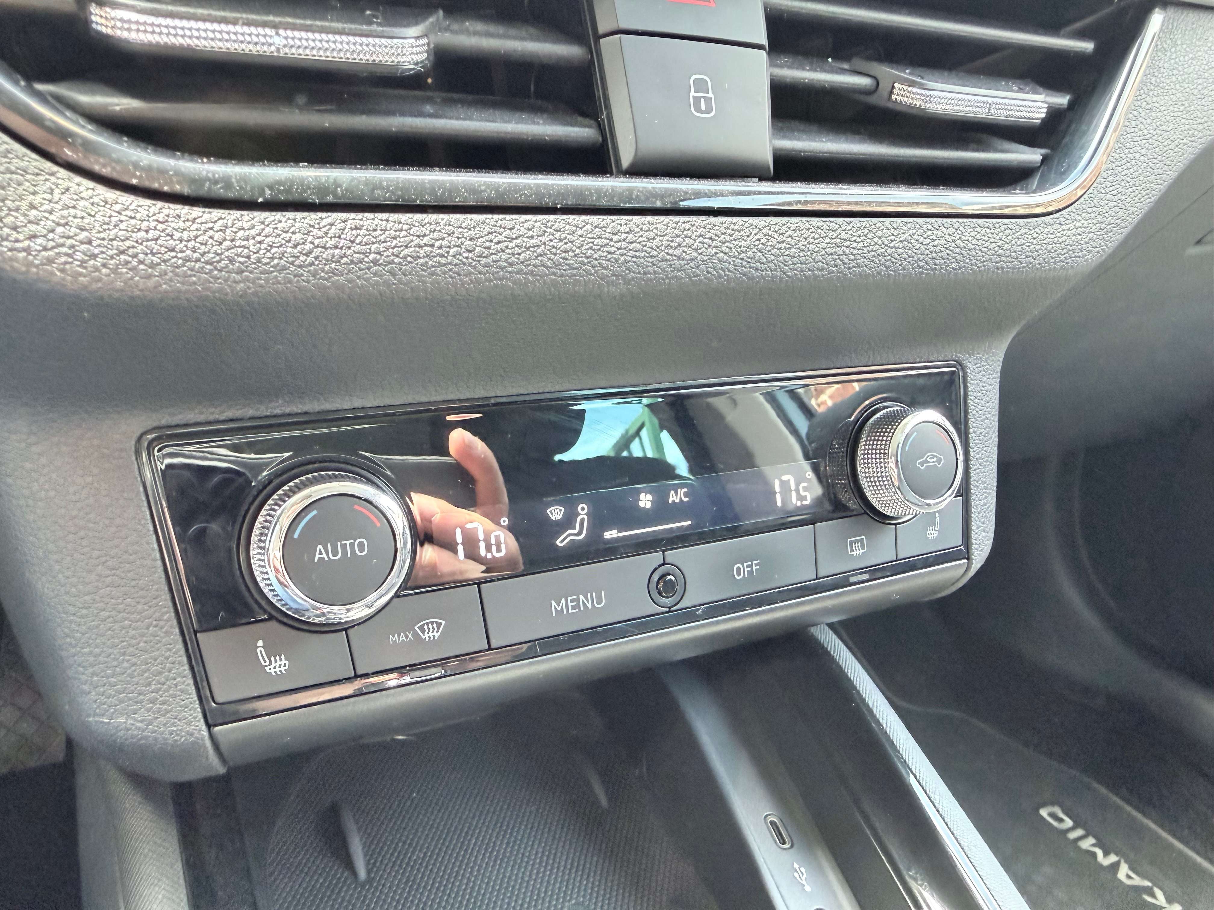 Skoda Kamiq 1.0 TSI EDITION STYLE AUTOMAAT | CARPLAY | DIGITAAL DASH | AIRCO | LED