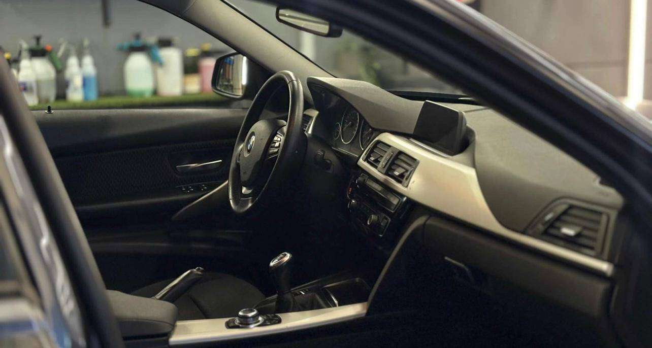 BMW 318 d Touring bj. 2015 Euro 6
