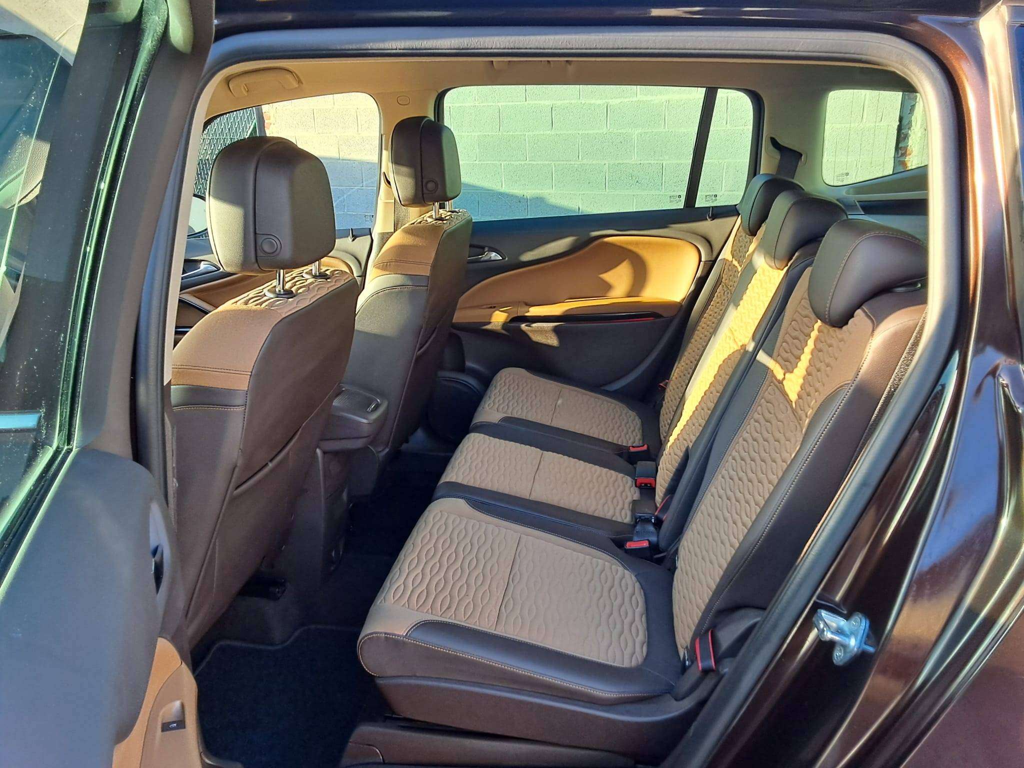 Opel Zafira Tourer 1.4 TURBO COSMO NAVI PARKHULP CAM BLUETOOTH CRUISE