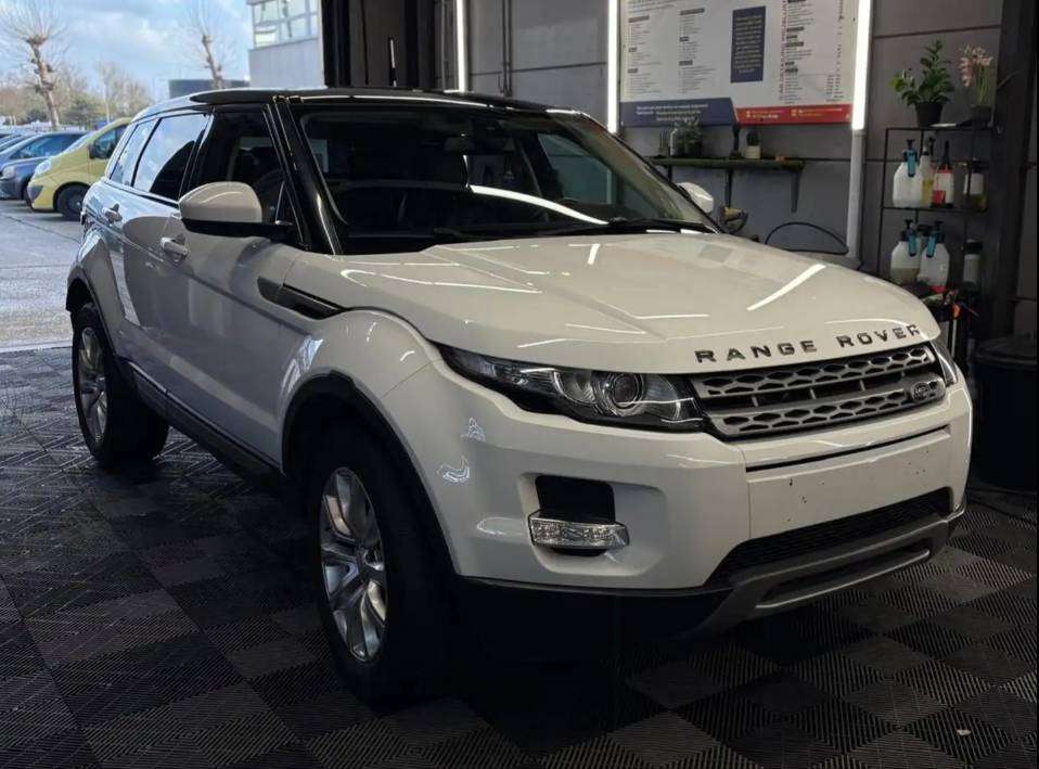 Land Rover Range Rover Evoque 2.2 TD4 AUTOMATIQUE bj. 2014 178000km Euro 5