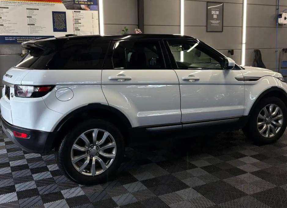 Land Rover Range Rover Evoque 2.2 TD4 AUTOMATIQUE bj. 2014 178000km Euro 5