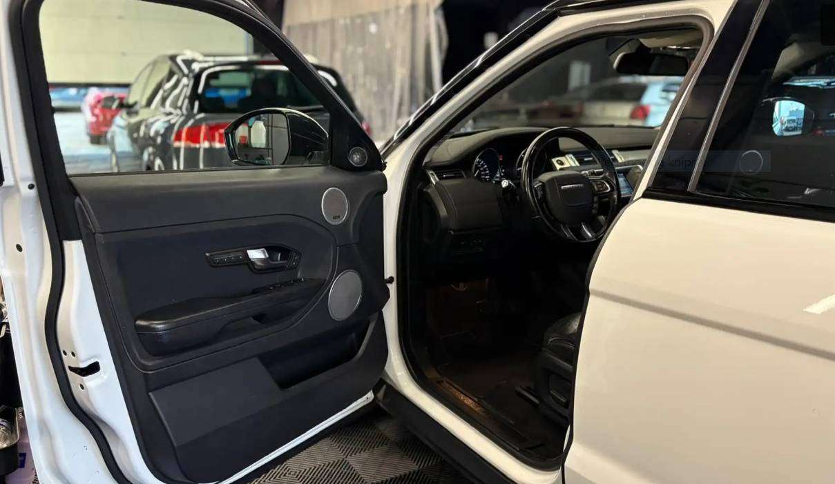 Land Rover Range Rover Evoque 2.2 TD4 AUTOMATIQUE bj. 2014 178000km Euro 5
