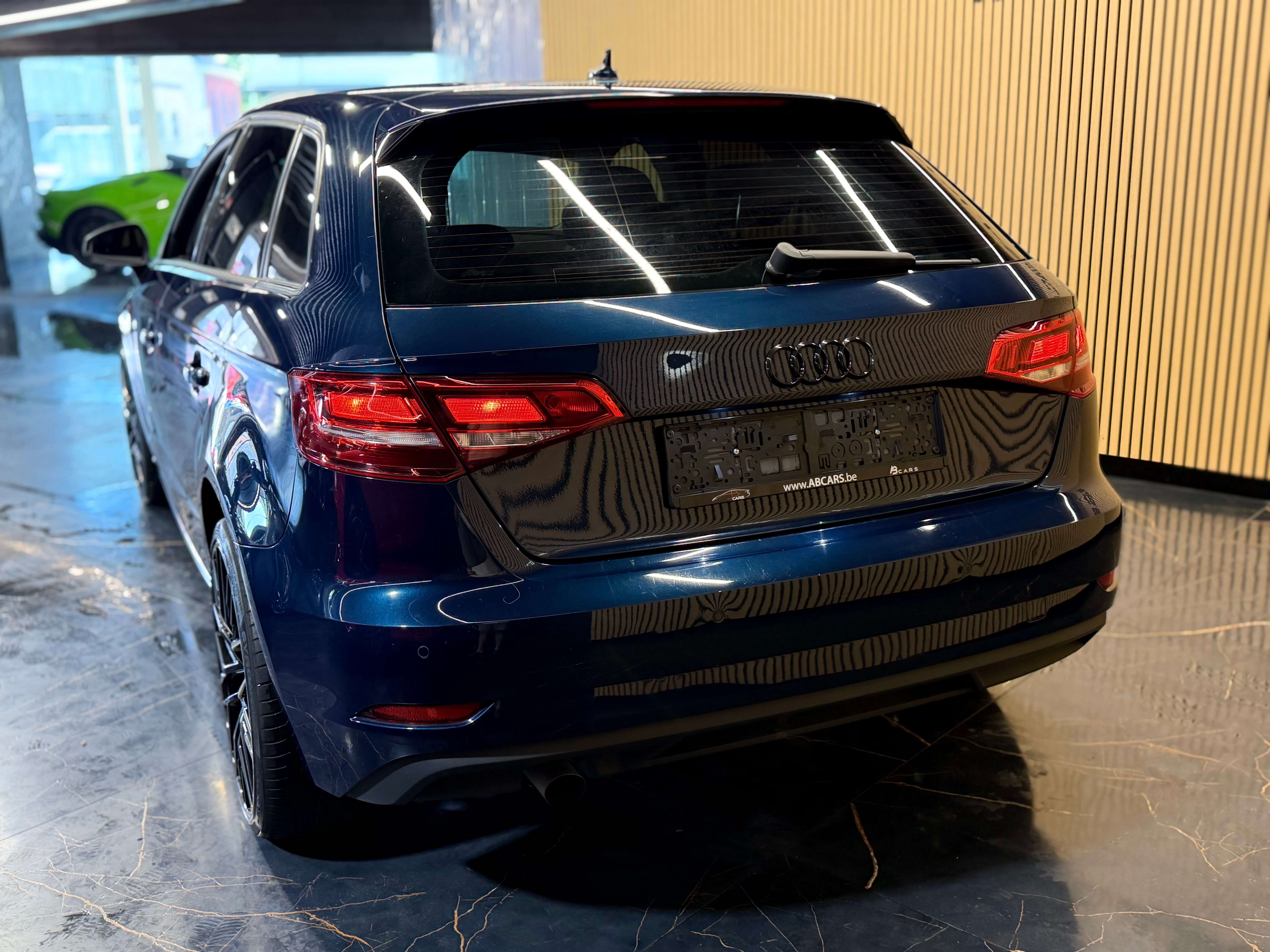 Audi A3 SPORTBACK 1.6TDI SPORT S TRONIC ** GARANTIE 12 MOIS **