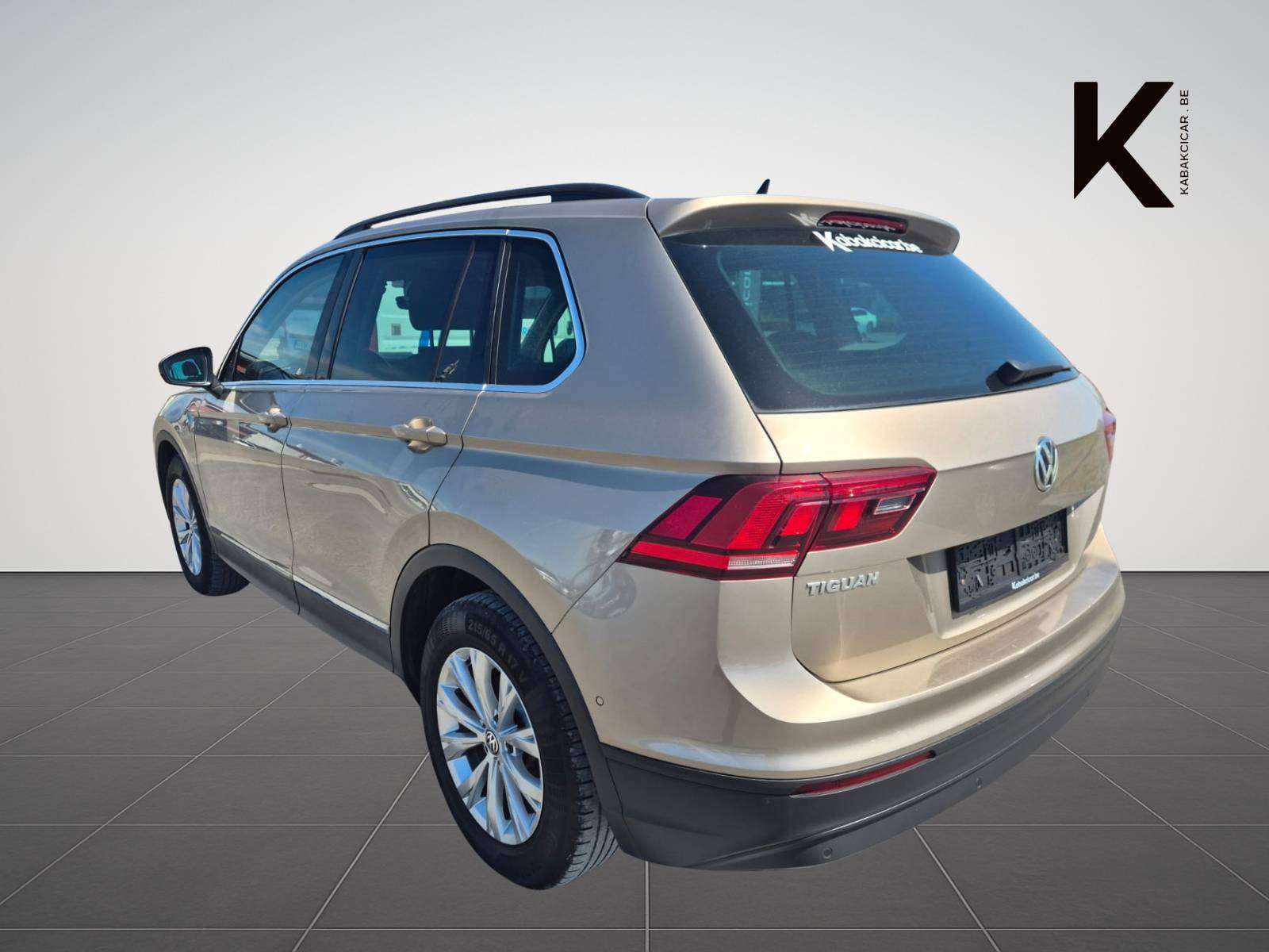 Volkswagen Tiguan 1.5 TSI ACT Trendline / Carplay / Camera / Park Assist / Garantie 12 Mois