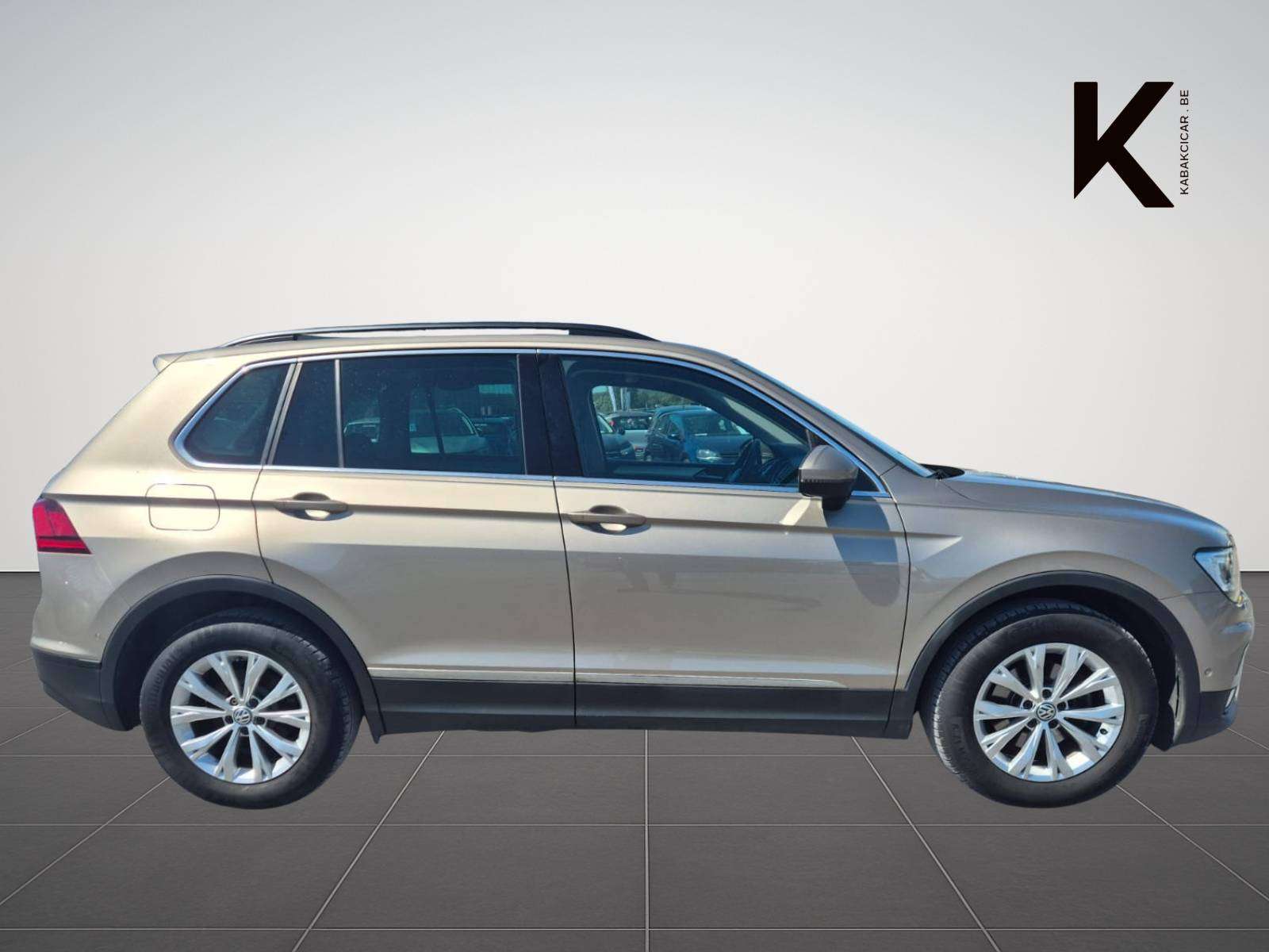 Volkswagen Tiguan 1.5 TSI ACT Trendline / Carplay / Camera / Park Assist / Garantie 12 Mois