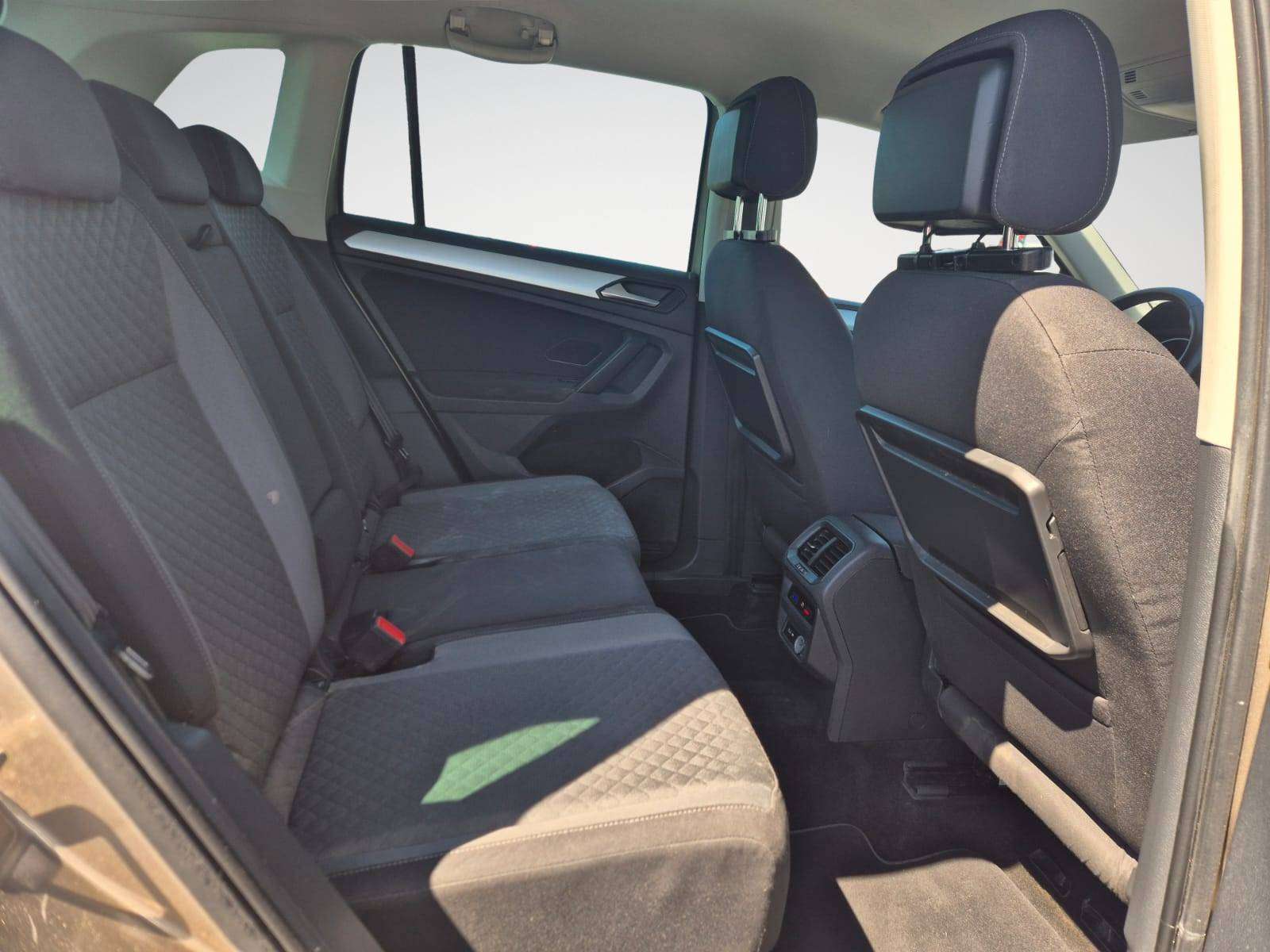 Volkswagen Tiguan 1.5 TSI ACT Trendline / Carplay / Camera / Park Assist / Garantie 12 Mois