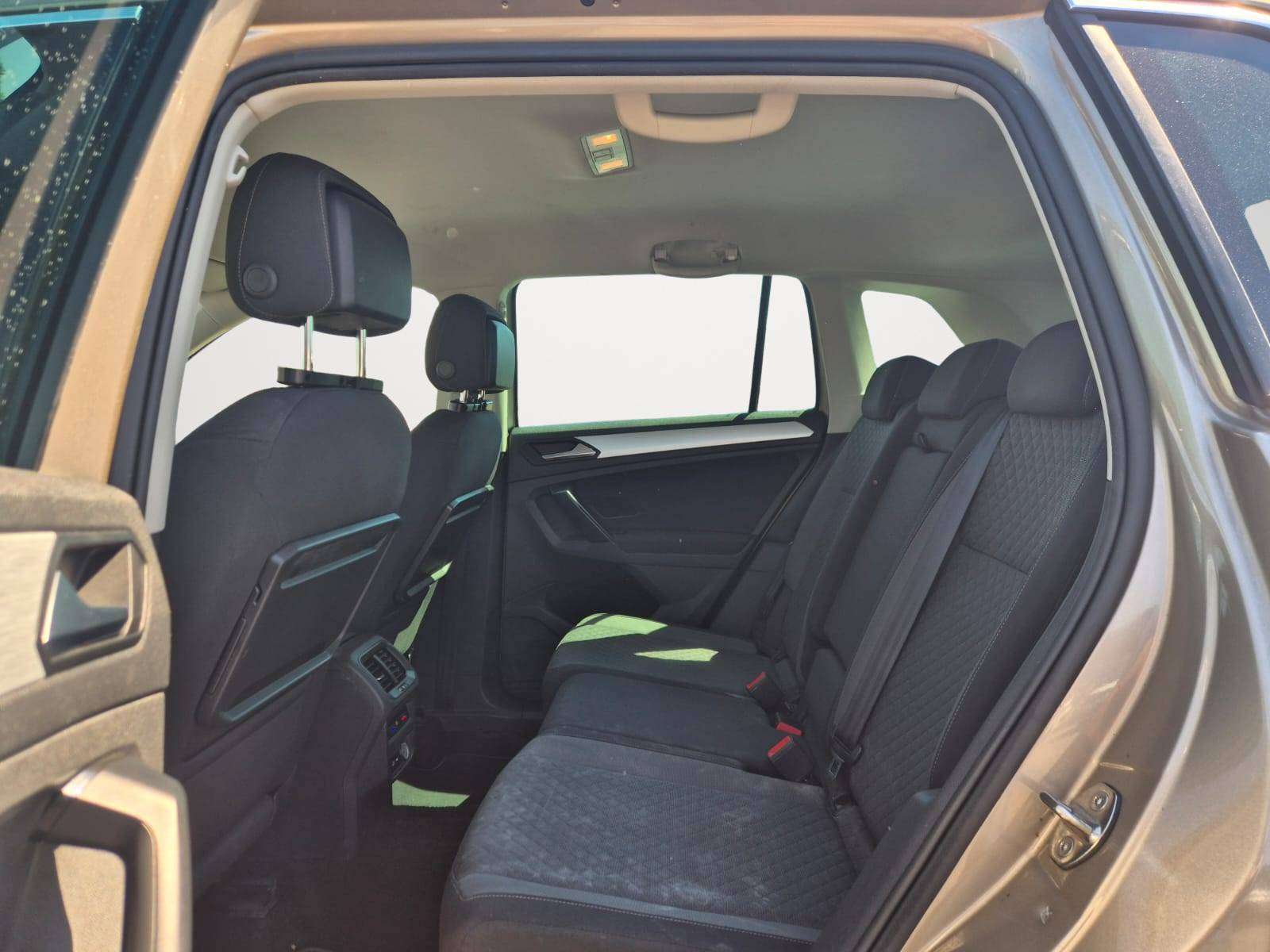 Volkswagen Tiguan 1.5 TSI ACT Trendline / Carplay / Camera / Park Assist / Garantie 12 Mois