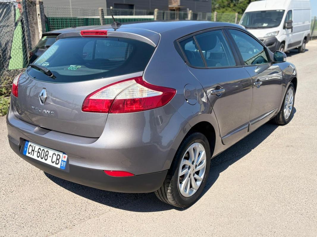 Renault Megane III LIMITED