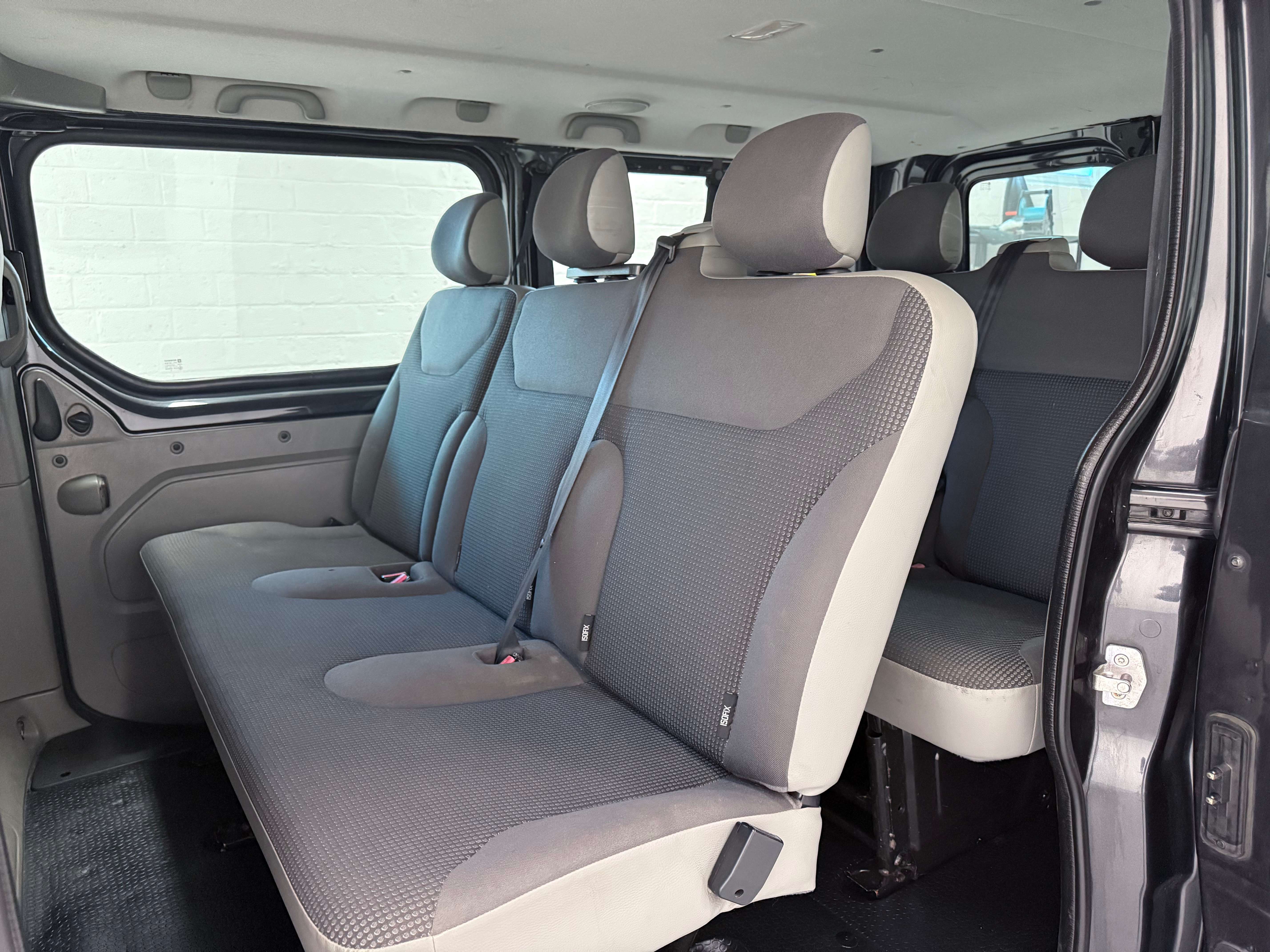 Opel Vivaro 2012 2.0CDTI 9PLACES AIRCO CT OK