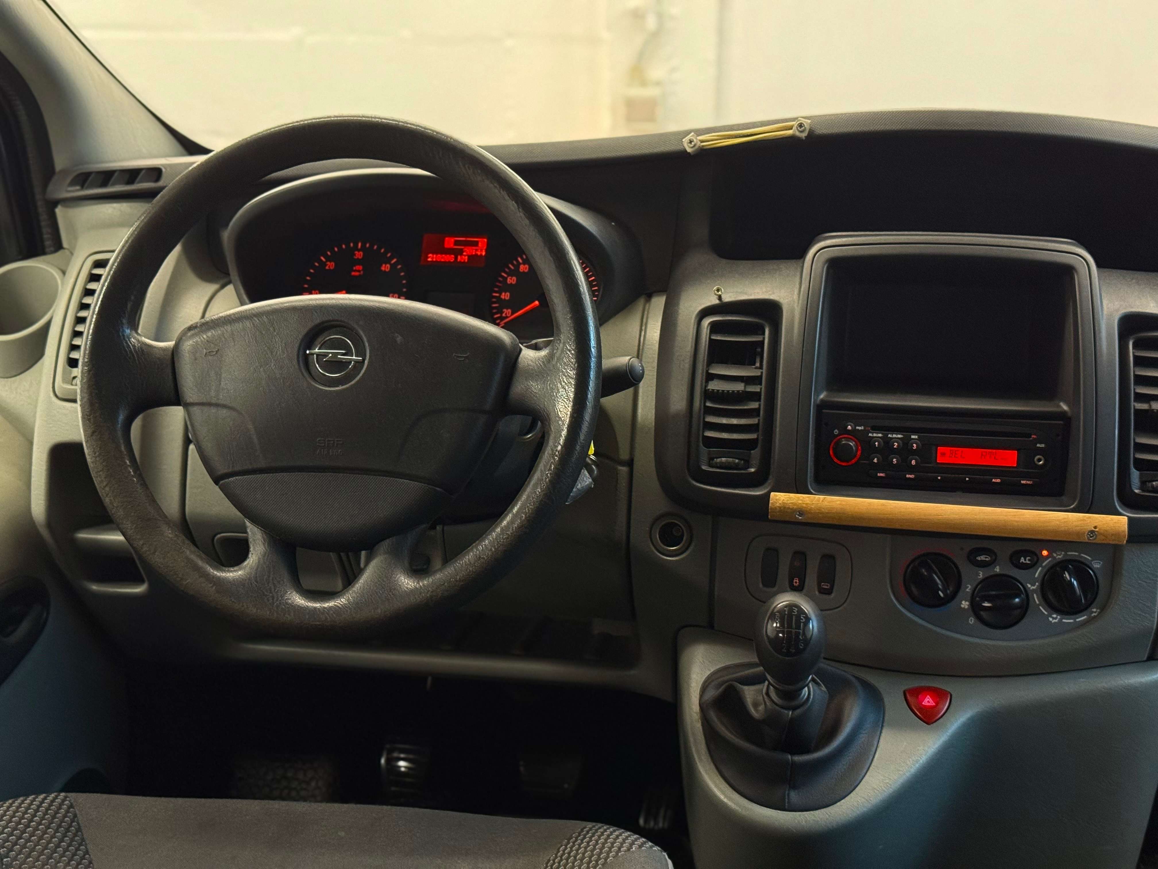 Opel Vivaro 2012 2.0CDTI 9PLACES AIRCO CT OK