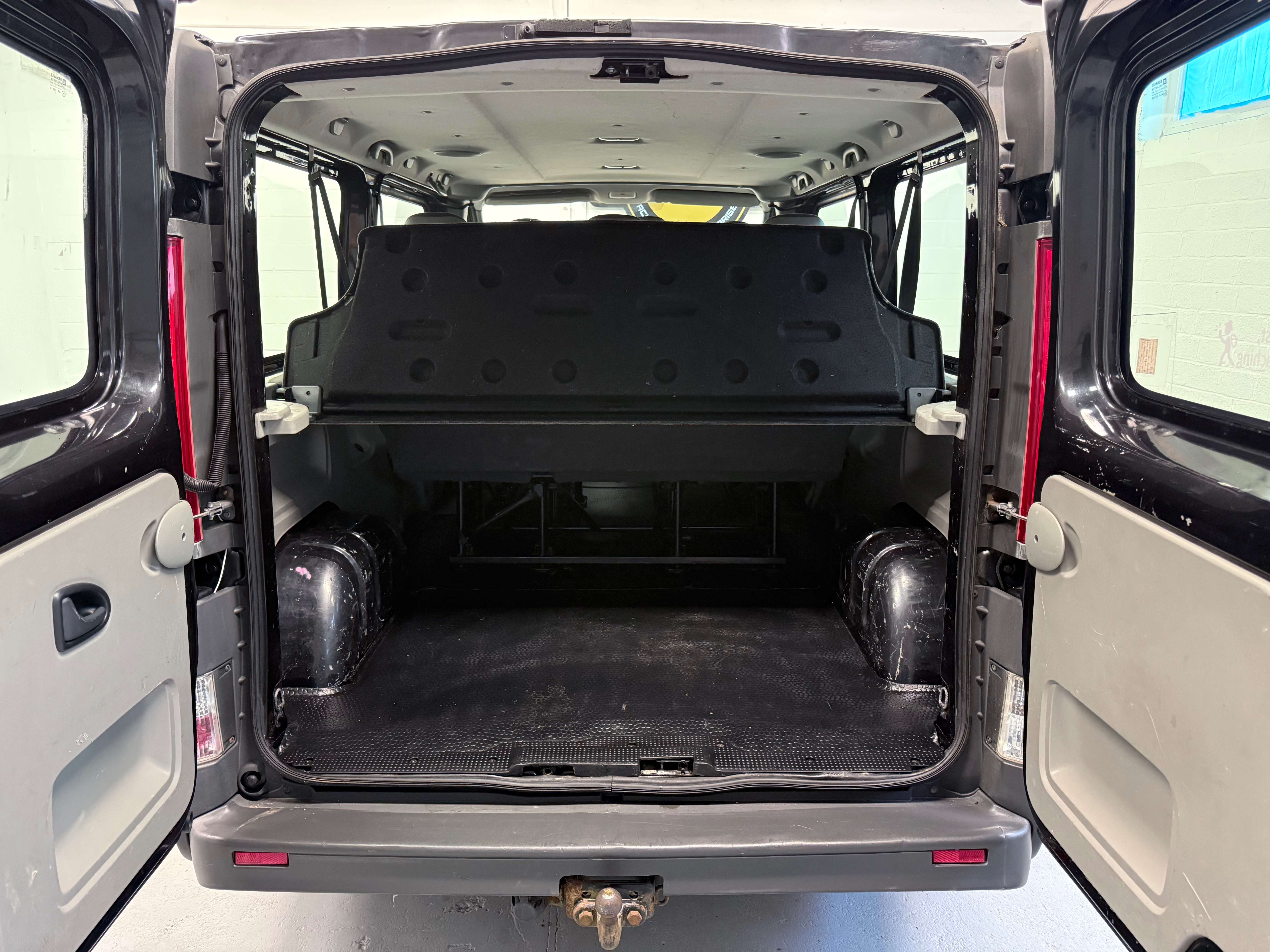 Opel Vivaro 2012 2.0CDTI 9PLACES AIRCO CT OK