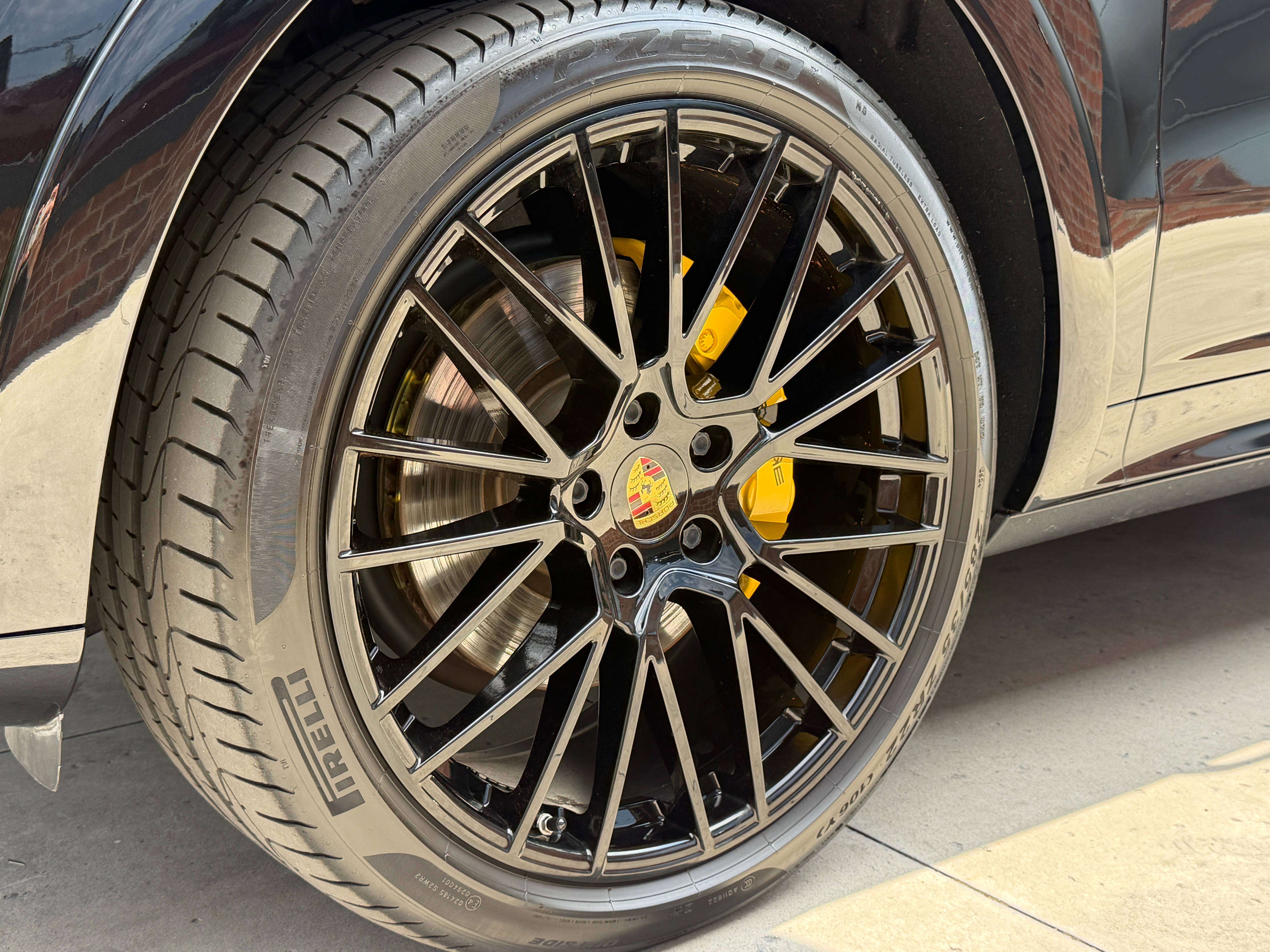 Porsche Cayenne e-Hybrid 3.0 V6 - Bose - Sg chauff - Toit pano - Chrono