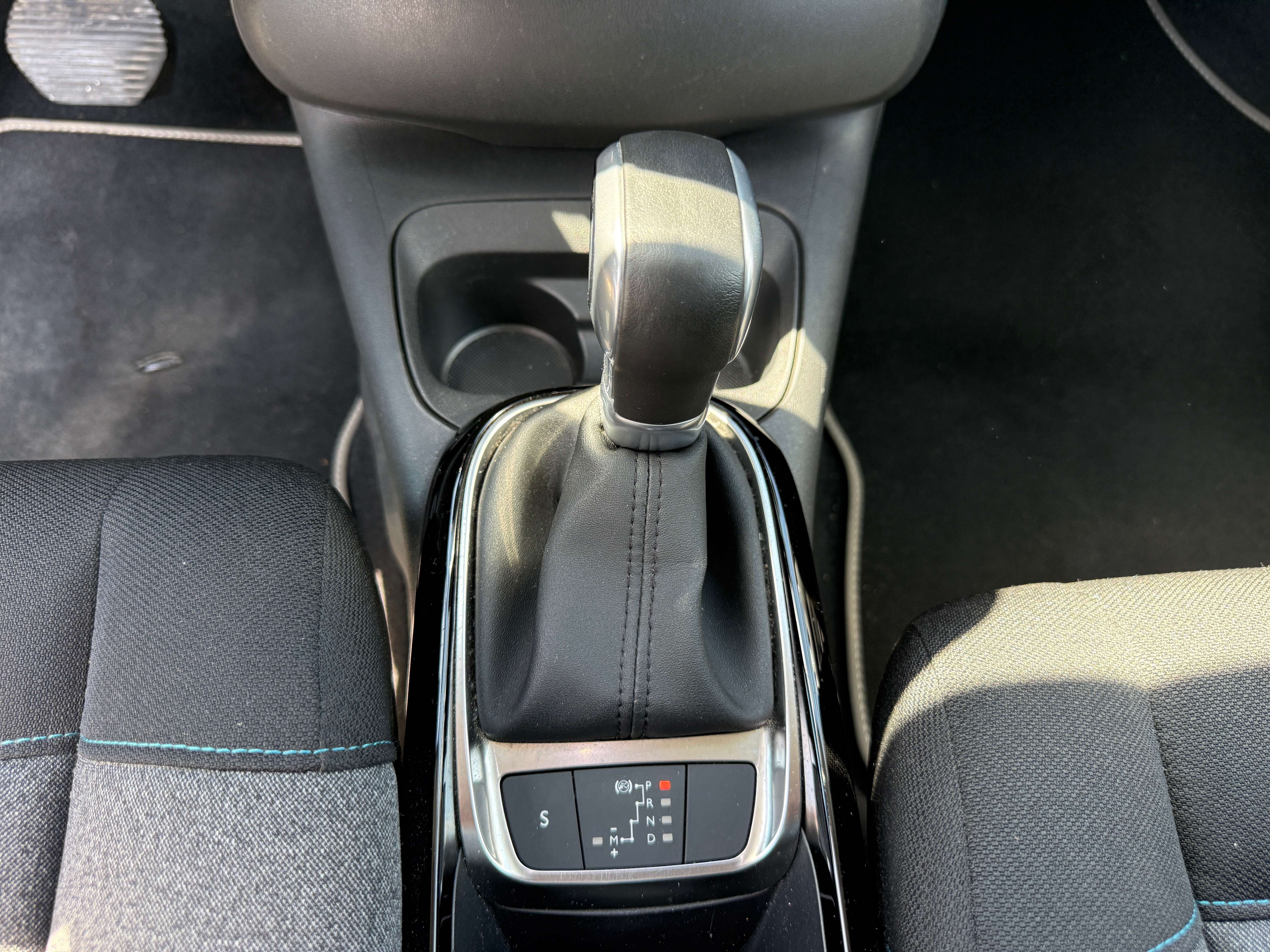 Citroen C4 Cactus C4 Cactus 1.2 PureTech Shine (EU6.2)