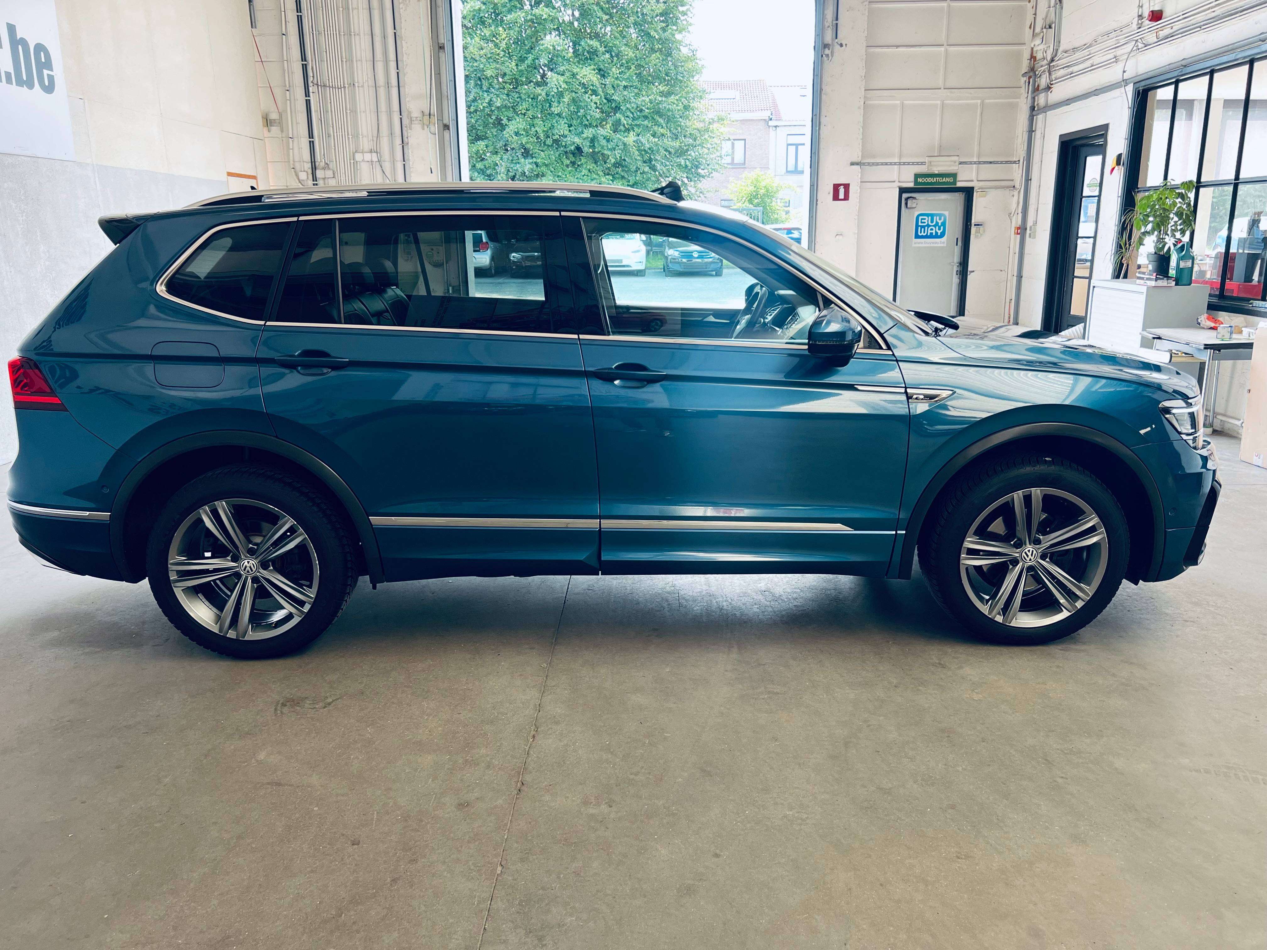 Volkswagen Tiguan Allspace 1.5 TSI Highline DSG R-Line 7PL+NAVI+PANO+TVA+CARNET+GARANTIE