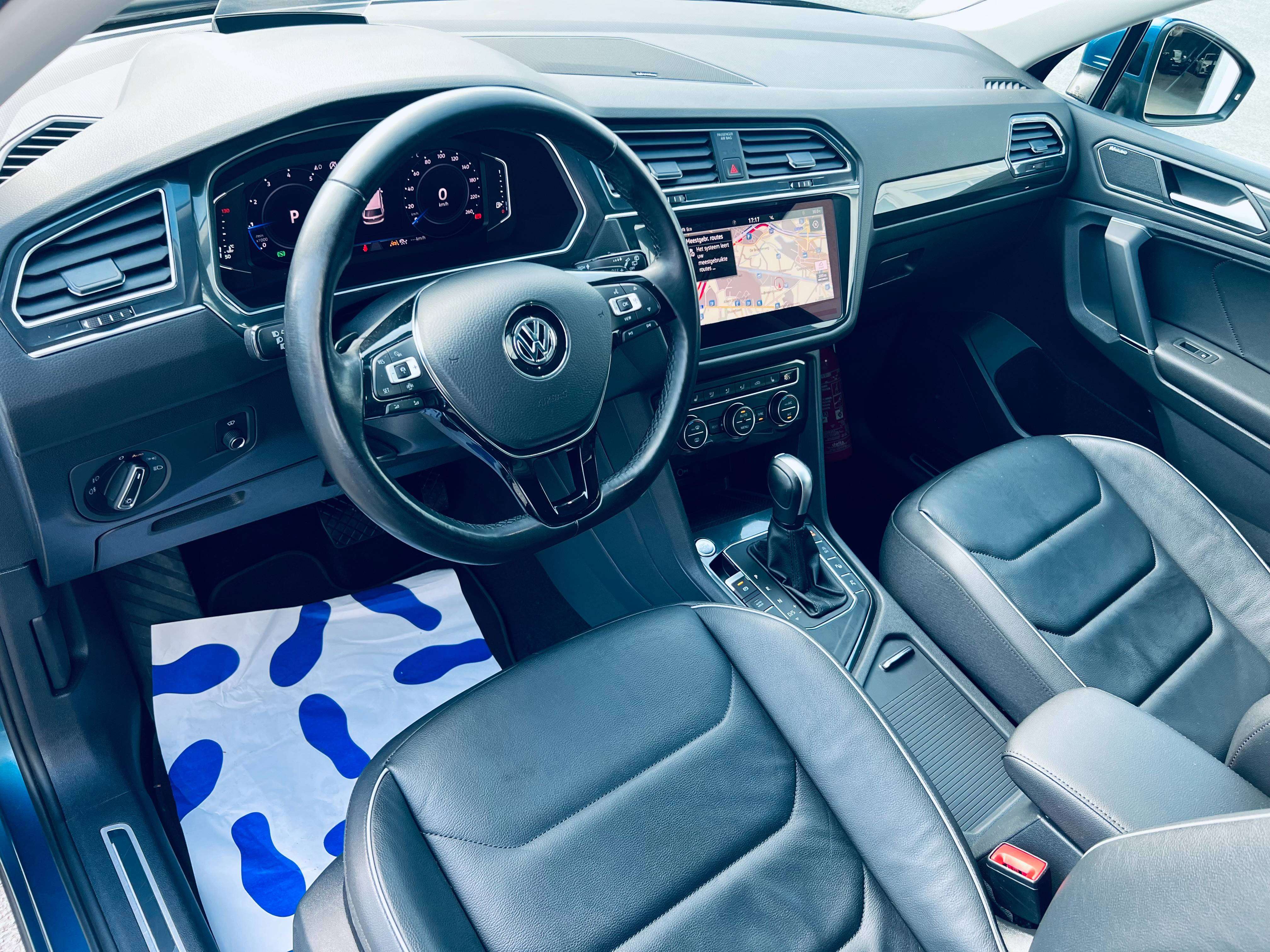 Volkswagen Tiguan Allspace 1.5 TSI Highline DSG R-Line 7PL+NAVI+PANO+TVA+CARNET+GARANTIE