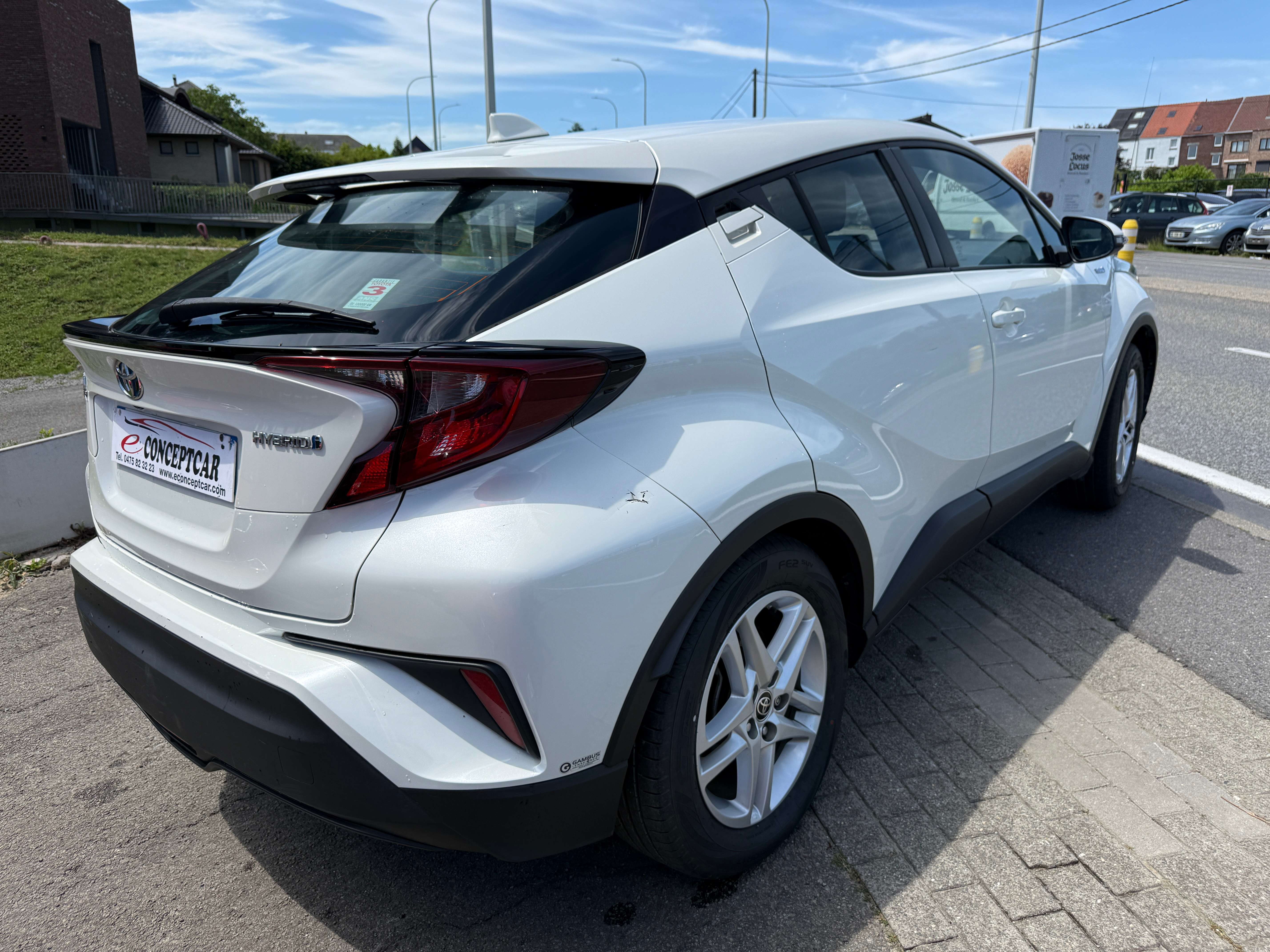 Toyota C-HR C-HR Hybrid 1.8i VVT-i C-Enter E-CVT (EU6AP)