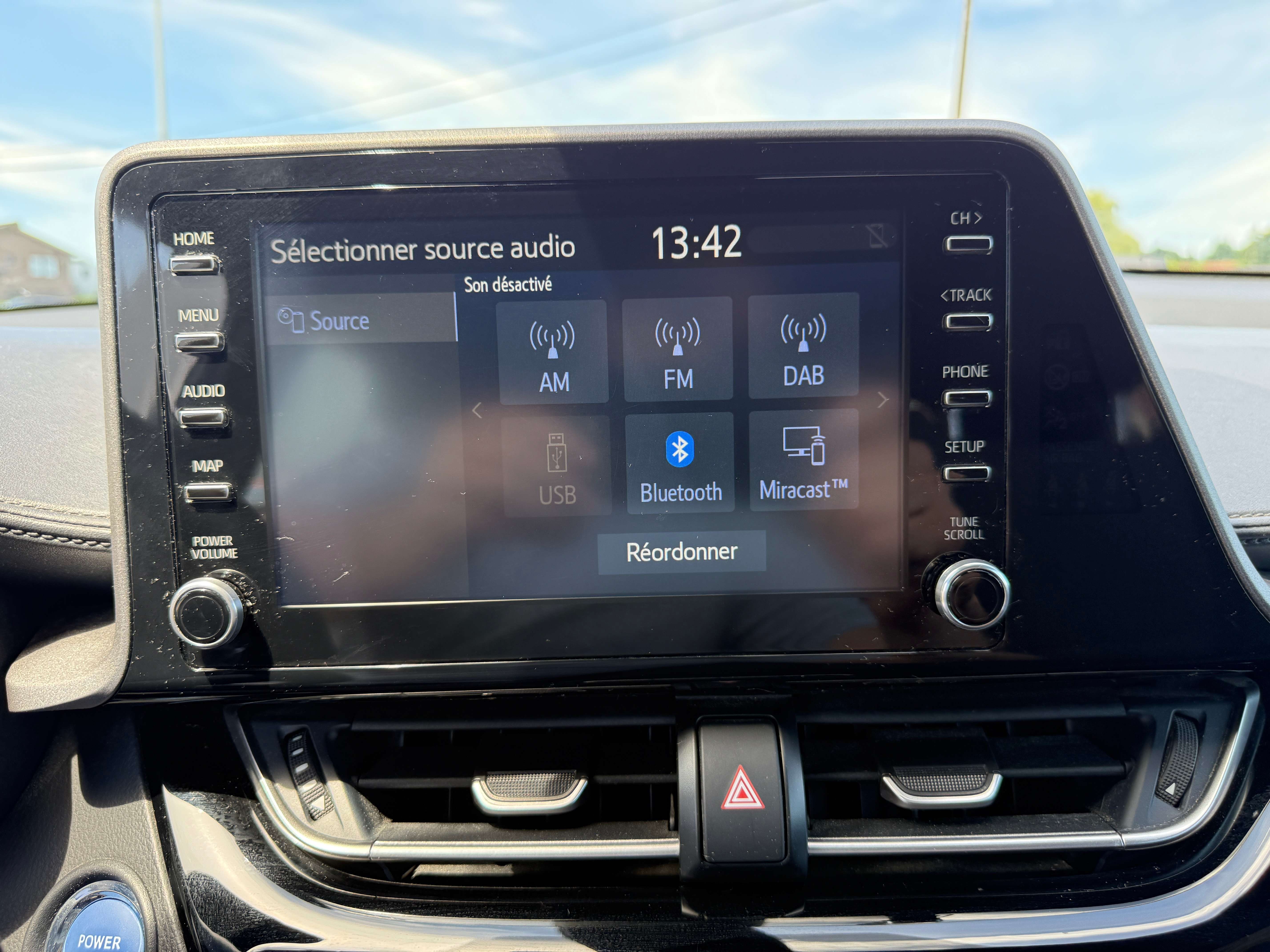 Toyota C-HR C-HR Hybrid 1.8i VVT-i C-Enter E-CVT (EU6AP)