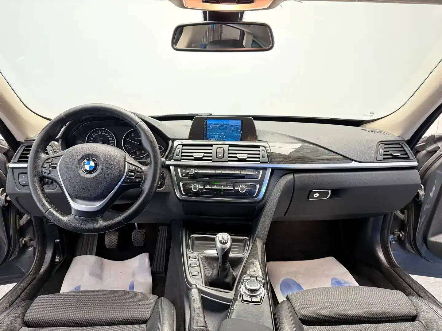 BMW 318 d Gran Turismo *CRUISE CONTROL*CAPTEUR AV+AR*GARANTIE*