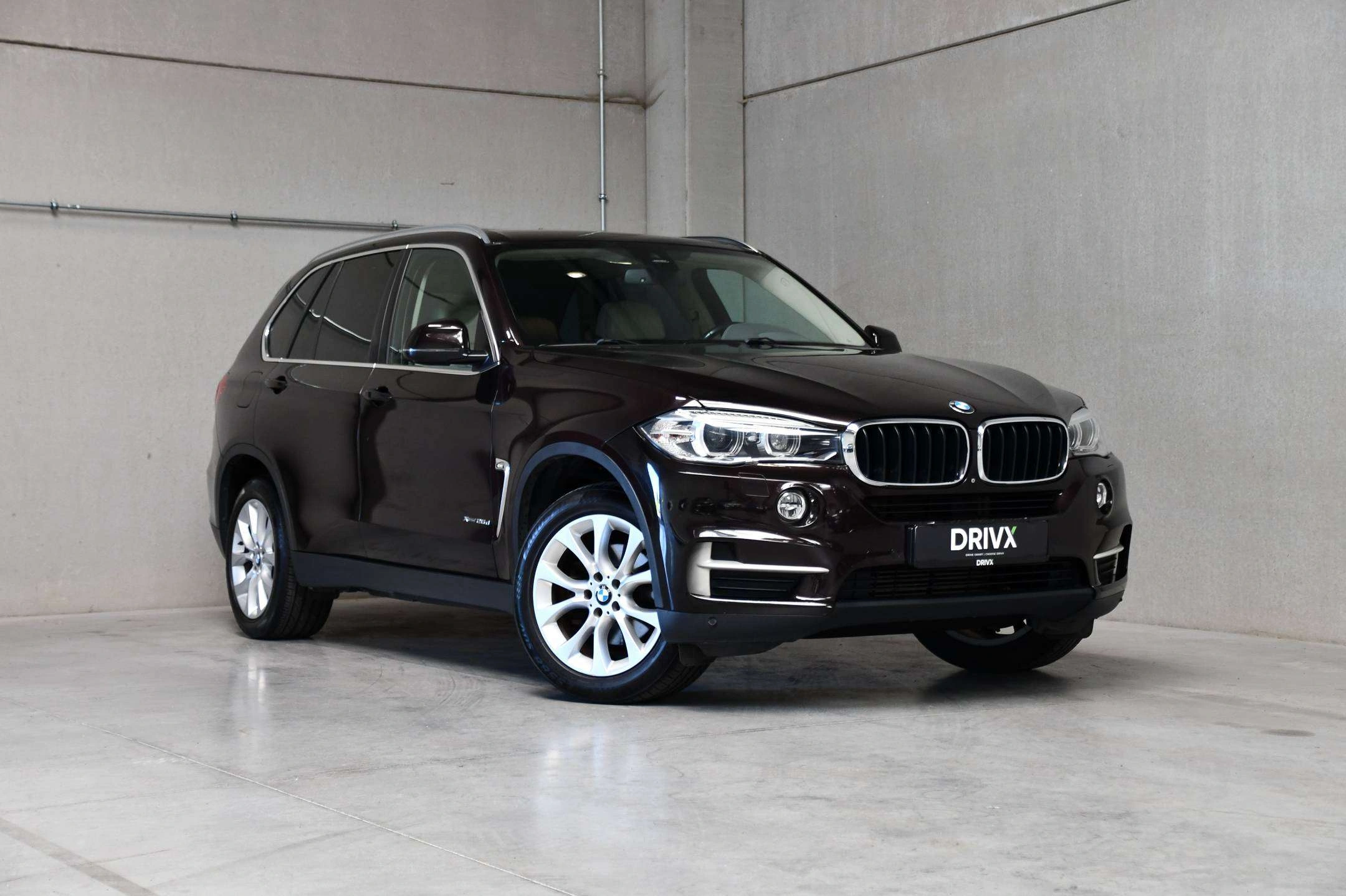 BMW X5 25d - TOPSTAAT! -  xDrive - HUD -  Memory - Cruise - Comfort seats