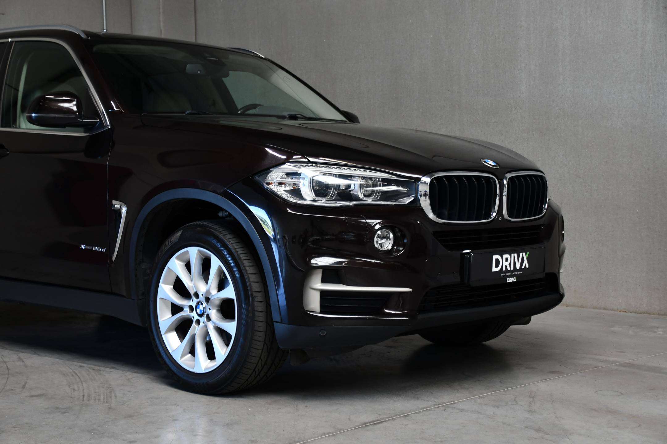 BMW X5 25d - TOPSTAAT! -  xDrive - HUD -  Memory - Cruise - Comfort seats