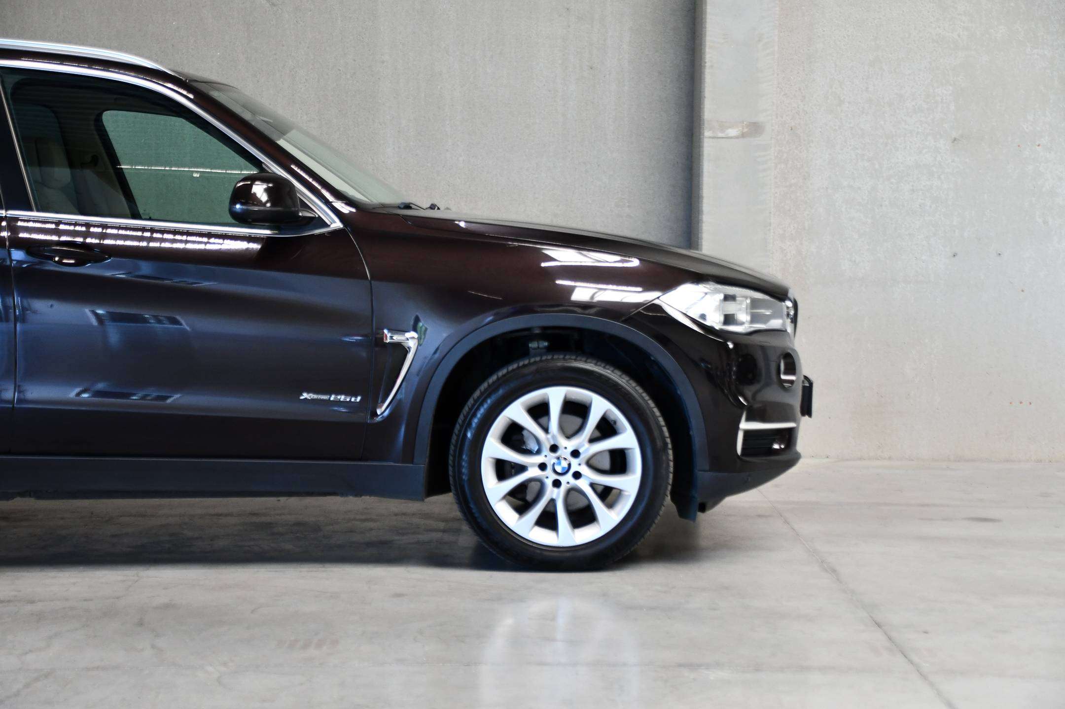 BMW X5 25d - TOPSTAAT! -  xDrive - HUD -  Memory - Cruise - Comfort seats