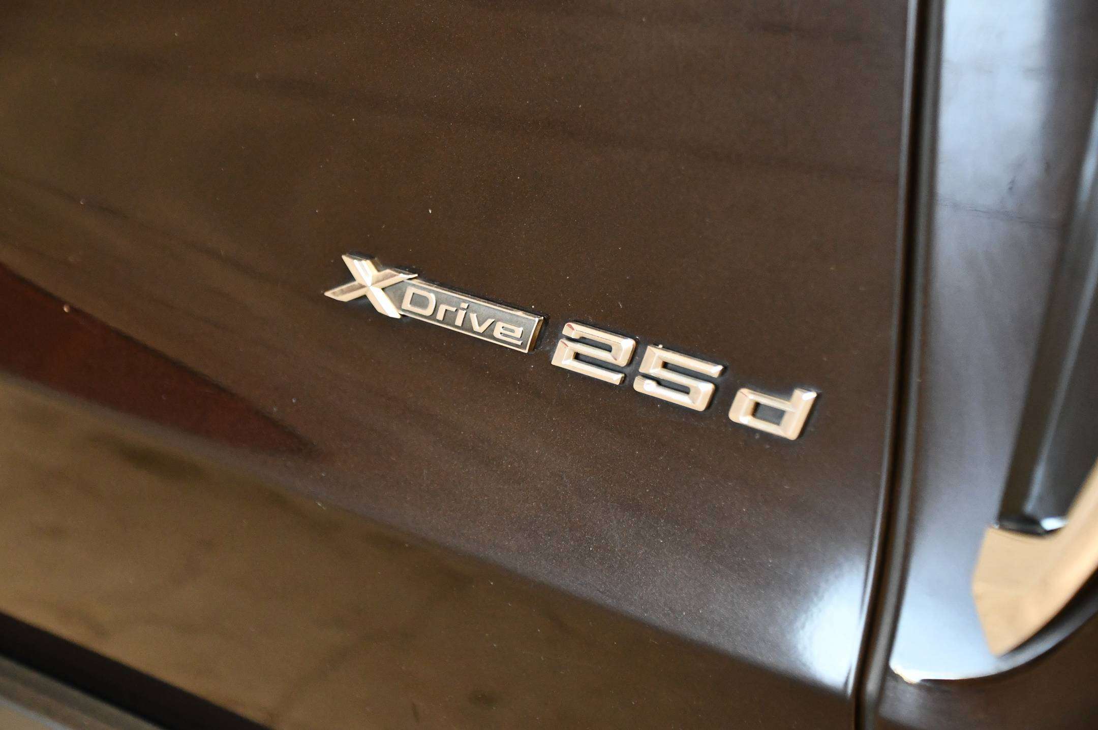BMW X5 25d - TOPSTAAT! -  xDrive - HUD -  Memory - Cruise - Comfort seats