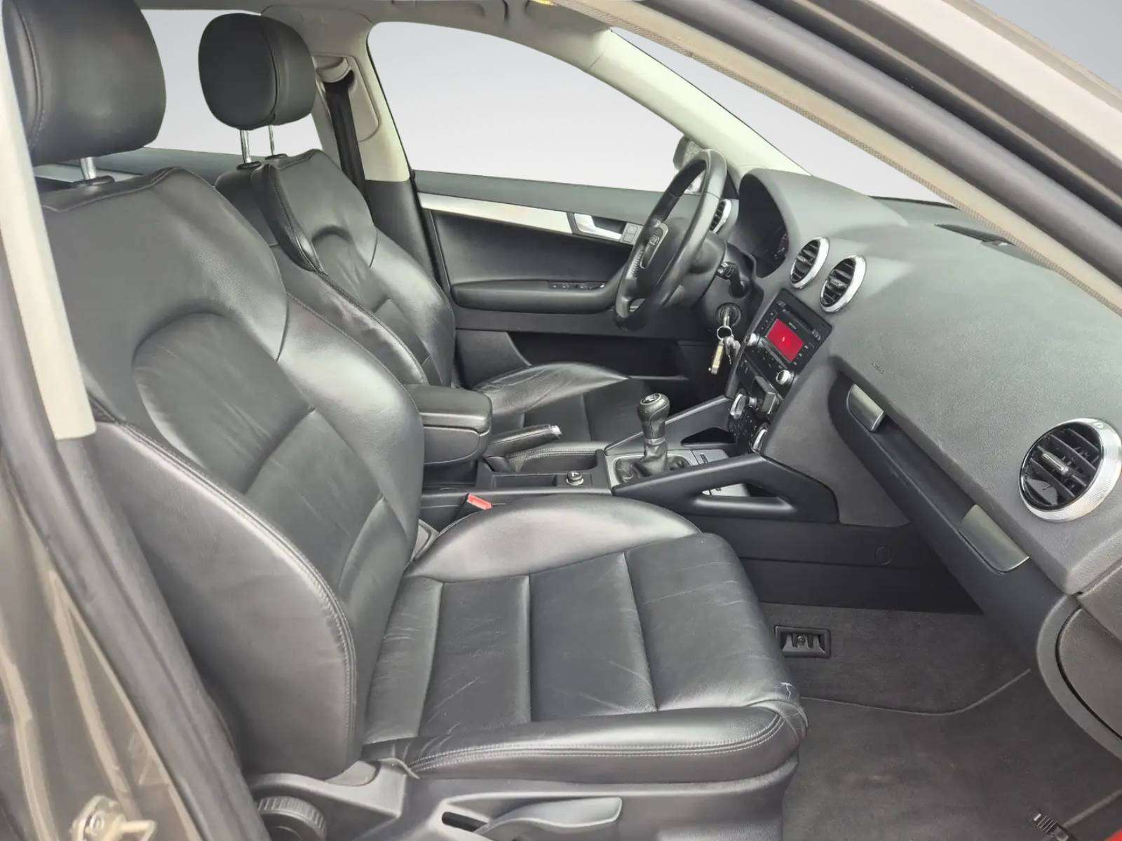 Audi A3 Sportback 1.6 TDi e Attraction Start/Stop DPF