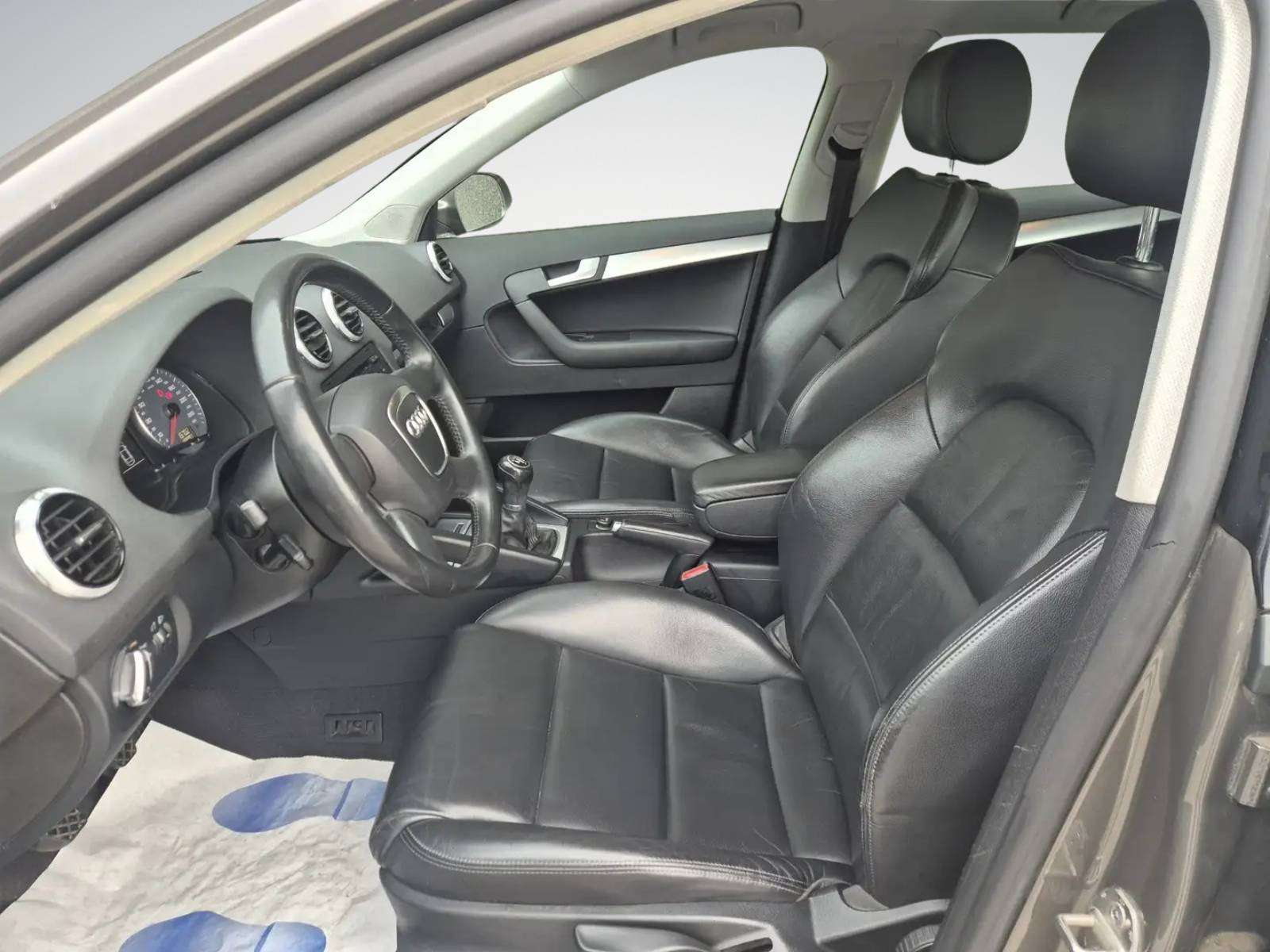 Audi A3 Sportback 1.6 TDi e Attraction Start/Stop DPF