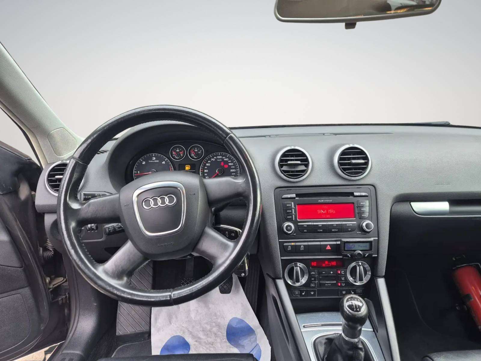 Audi A3 Sportback 1.6 TDi e Attraction Start/Stop DPF