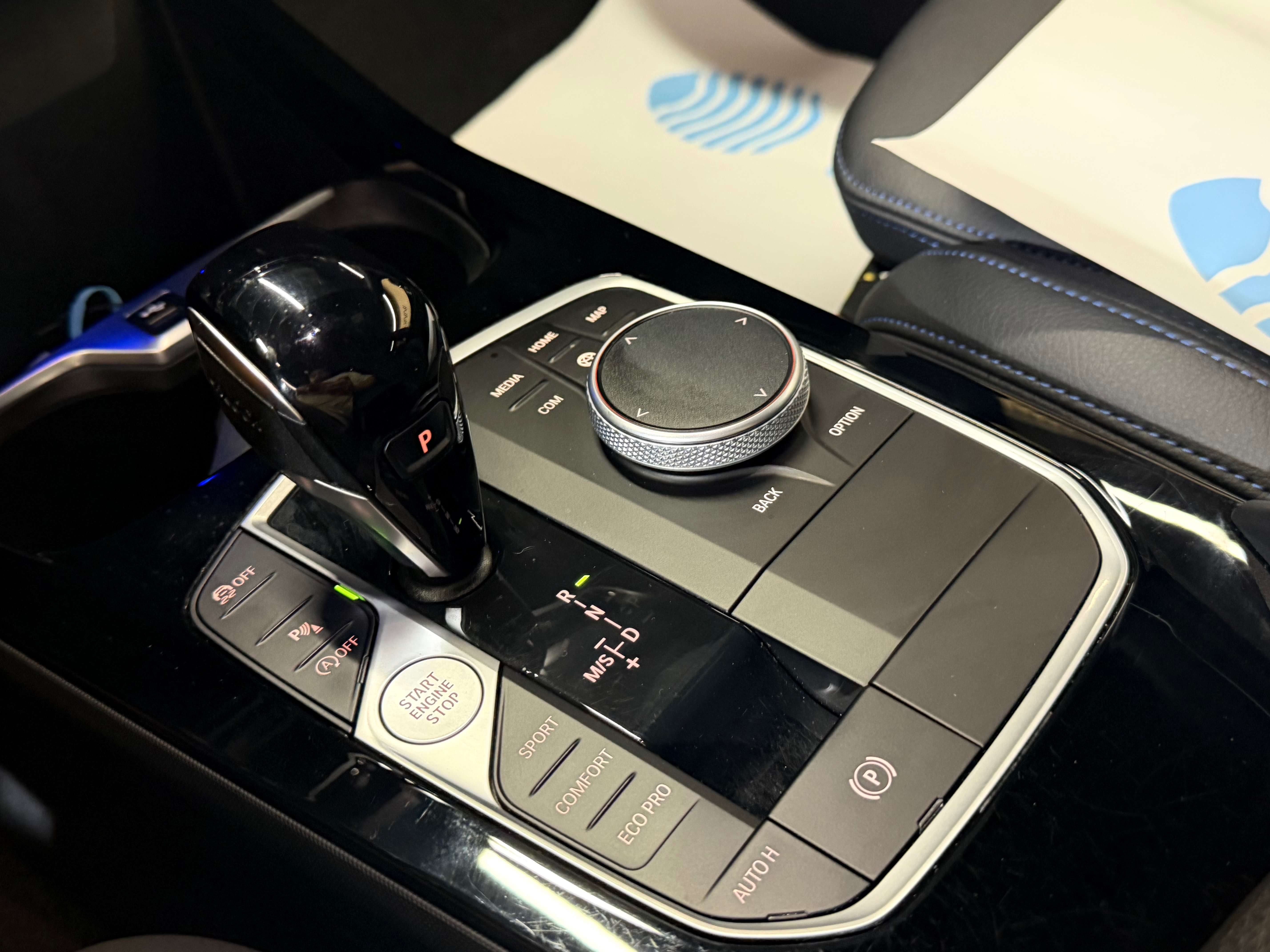 BMW 118 IA PACK M PERFORMANCE **GARANTIE 12 MOIS**