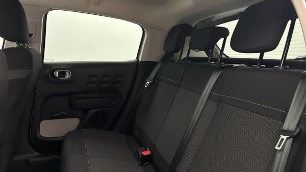 Citroen C3 III (2) 1.2 PURETECH 83 S&amp;S SHINE PACK