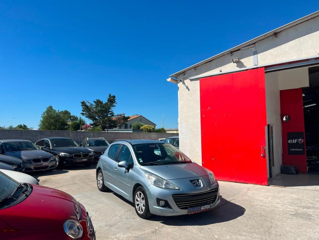 Peugeot 207 1.6 HDI 90 CH 5 PORTES – ENTIÈREMENT RÉVISÉE & GARANTIE 12 MOIS EN EUROPE