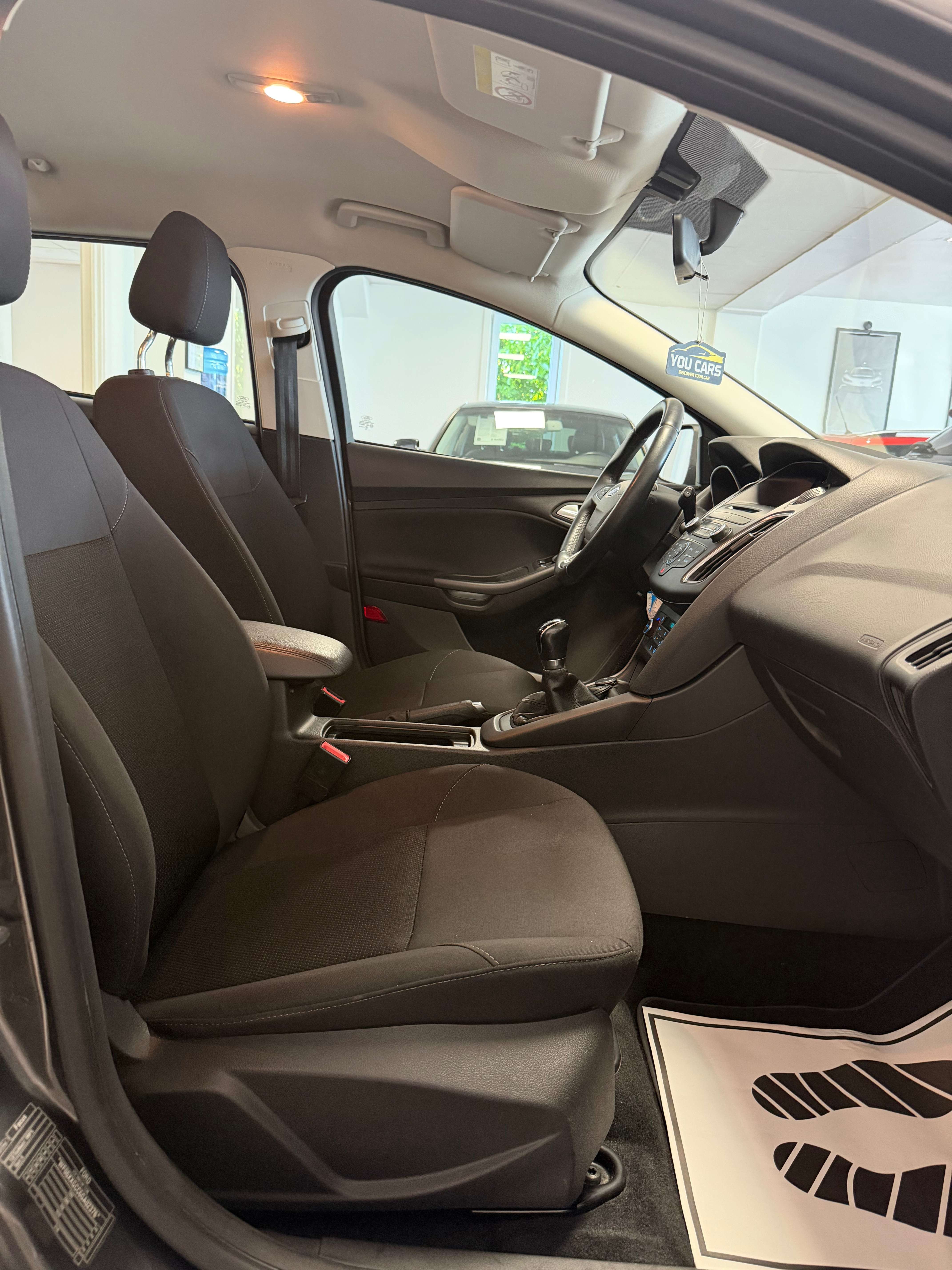 Ford Focus Focus 1.0 EcoBoost Business Class