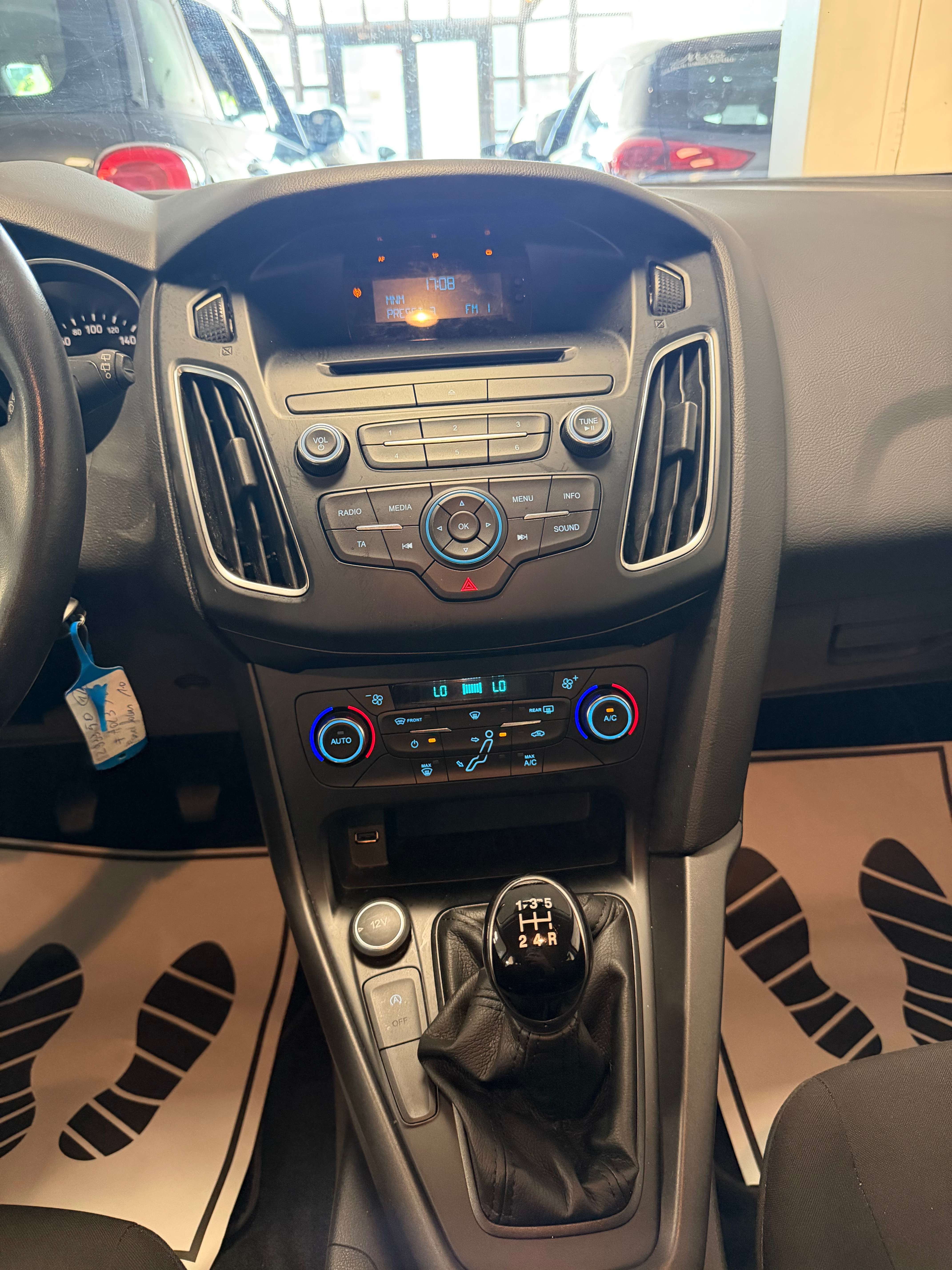 Ford Focus Focus 1.0 EcoBoost Business Class