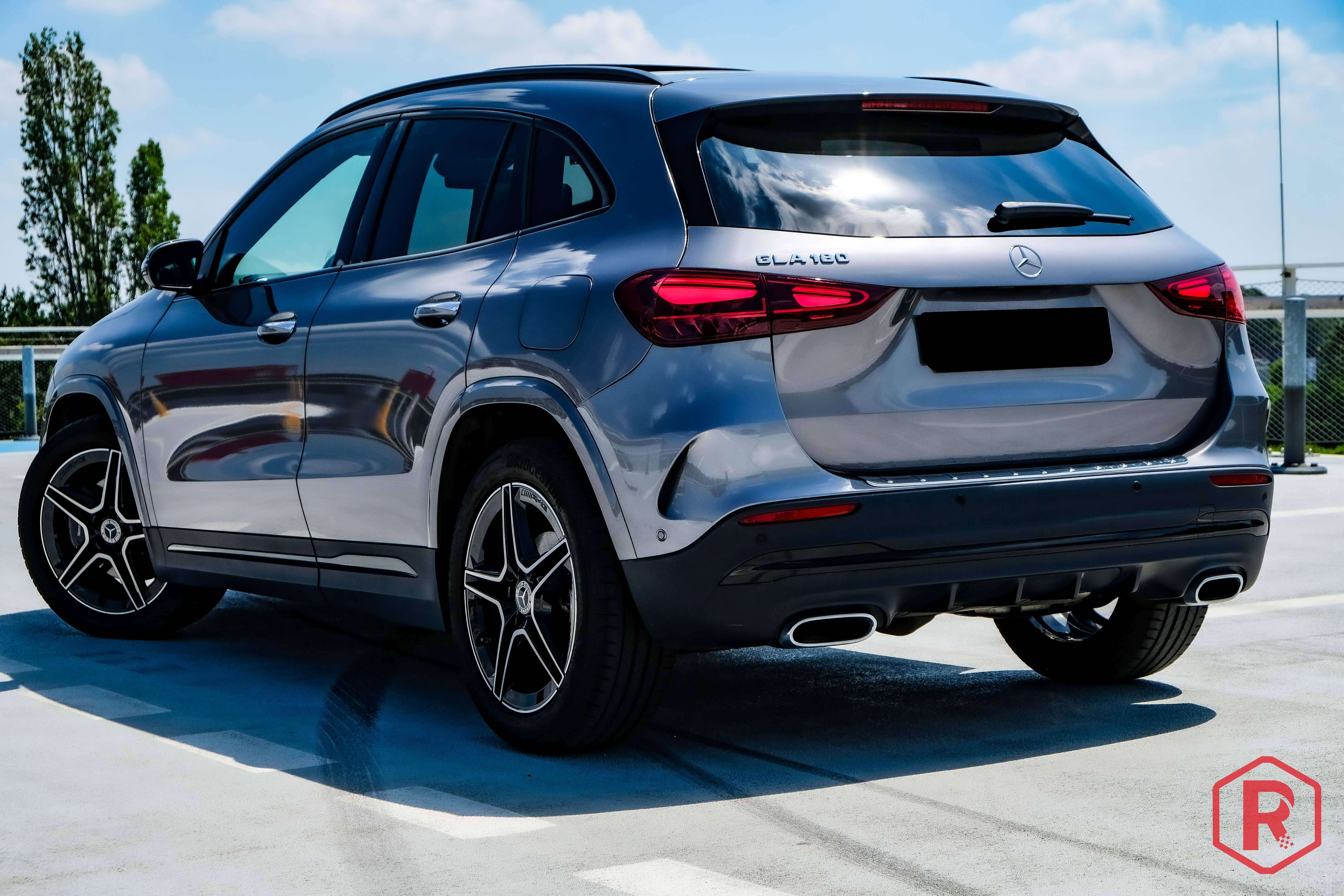 Mercedes-Benz GLA 180 AMG Pano Benzine Automaat Garantie