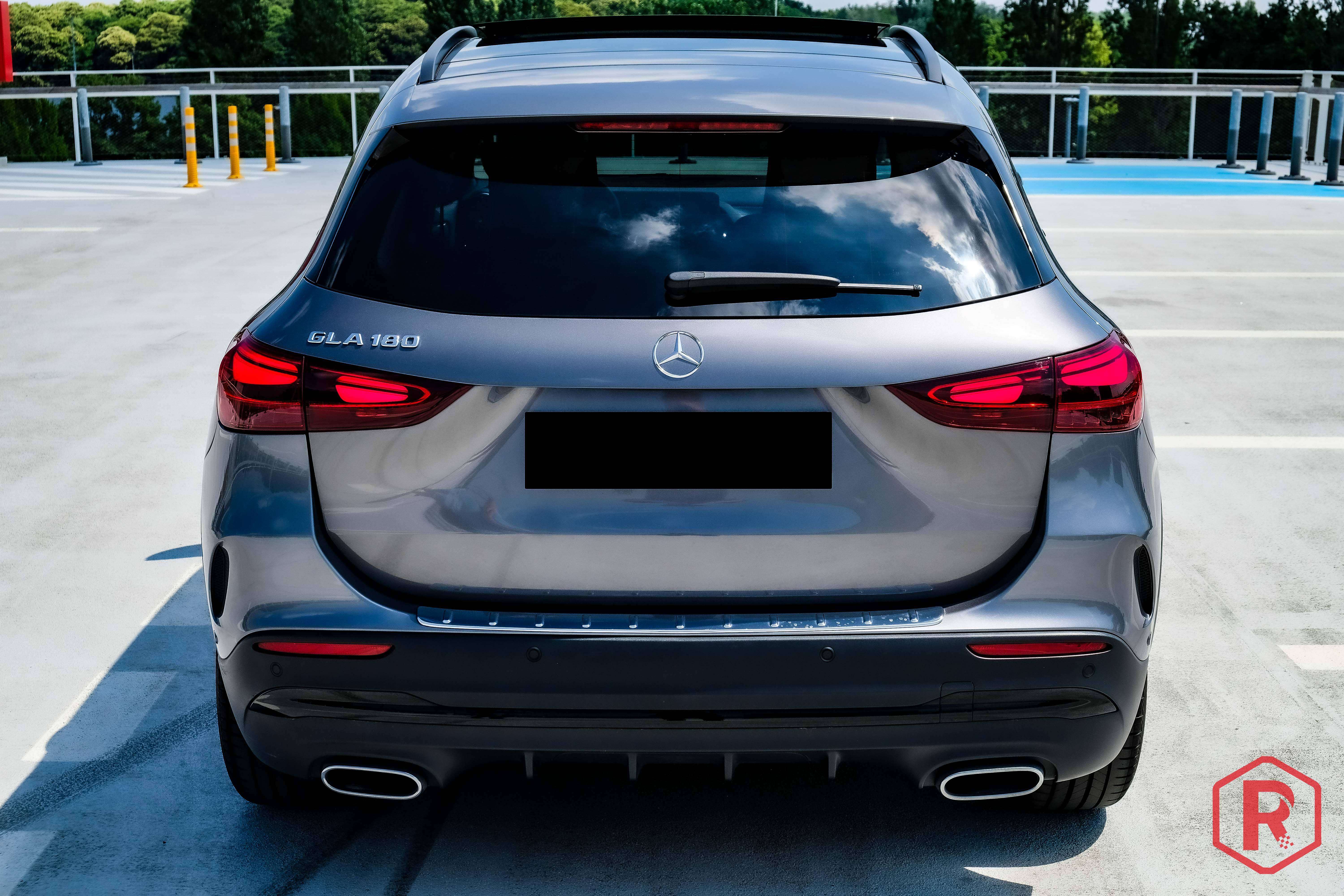 Mercedes-Benz GLA 180 AMG Pano Benzine Automaat Garantie
