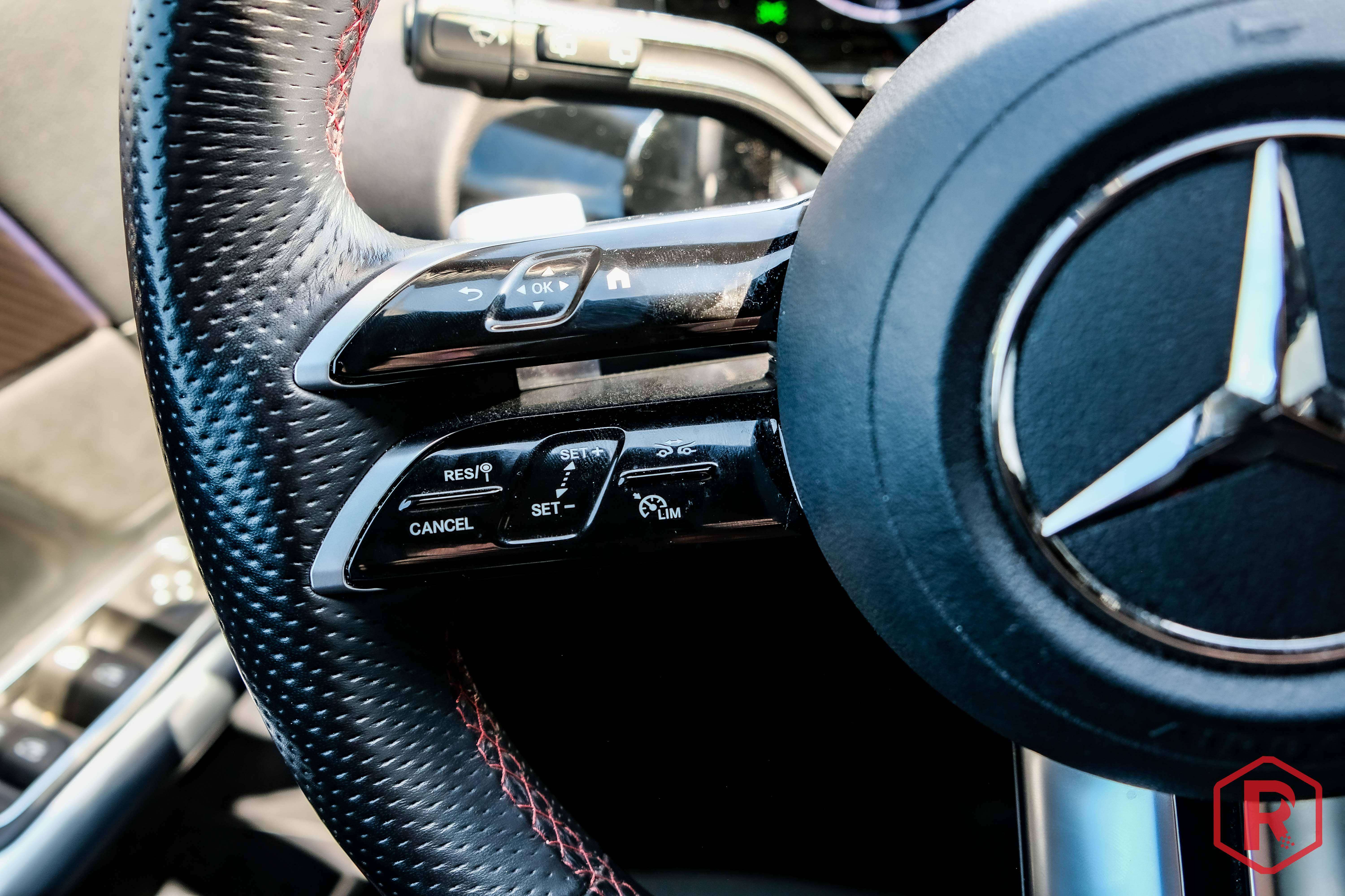 Mercedes-Benz GLA 180 AMG Pano Benzine Automaat Garantie