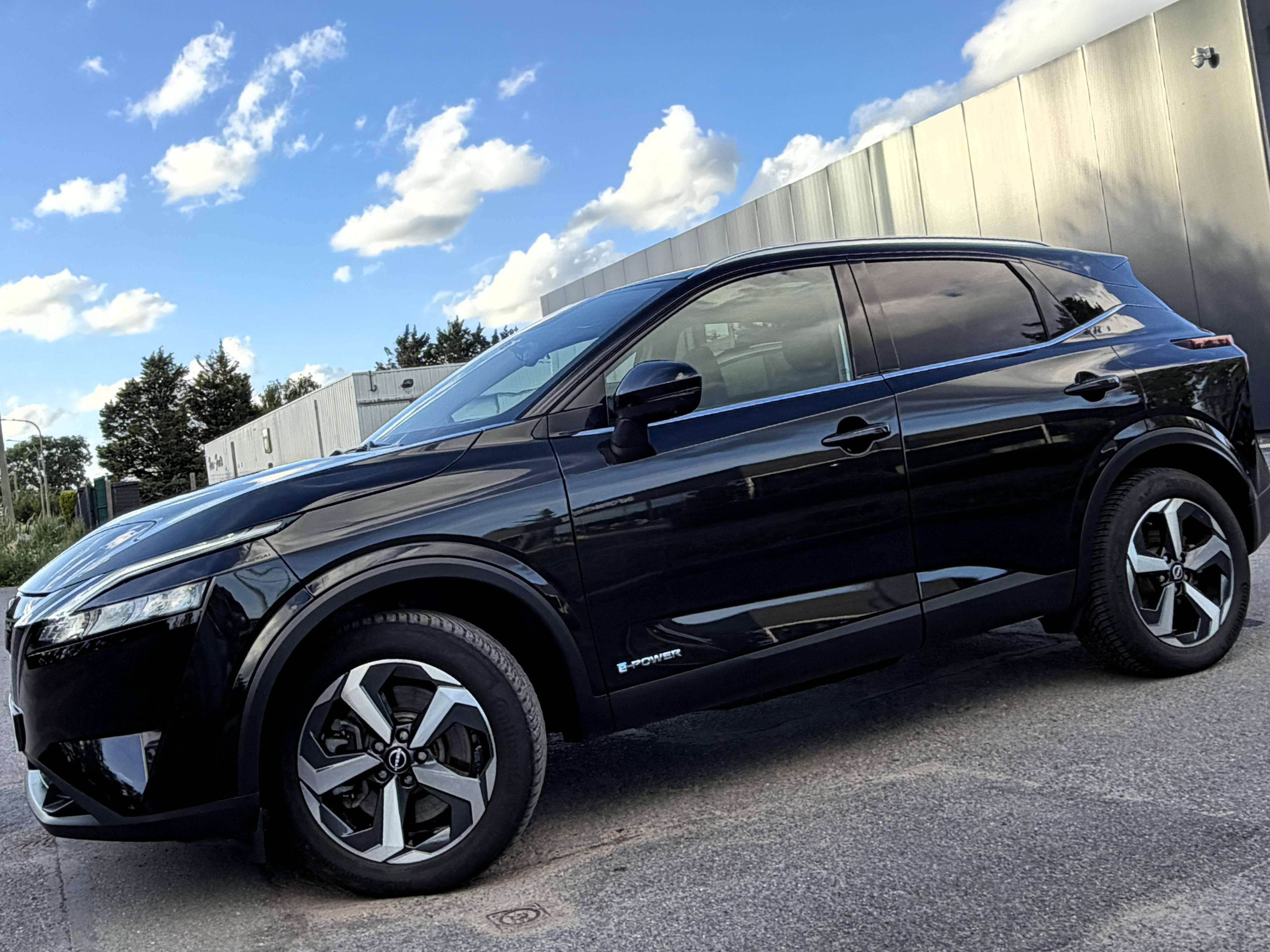 Nissan Qashqai 1.5 e-POWER N-Connecta TVA 21%/PANO/NAVI/CAMERA360/LED/KEYLESS/CARPLAY