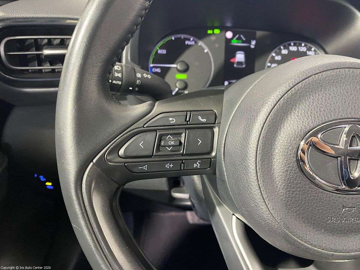 Toyota Yaris 1.5 HYBRID | CARPLAY | CAMERA | KEYLESS