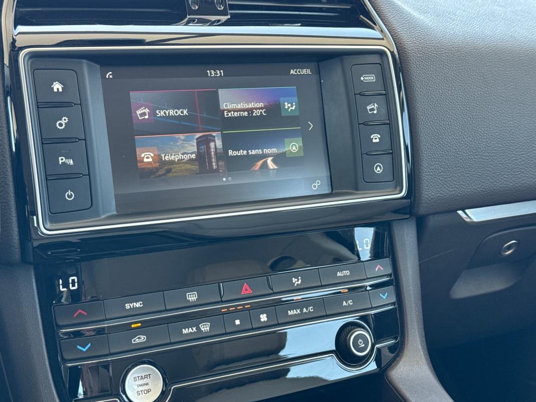 Jaguar F-pace 2.0 D - 240 ch AWD BVA8 Pure