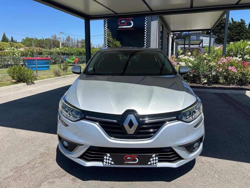 Renault Megane IV Berline Blue dCi 115 Zen