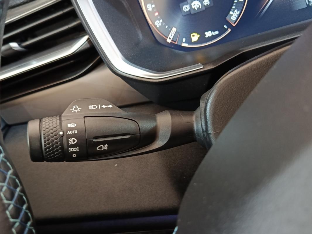 Lynk & Co 01 1.5 261ch Hybride Rechargeable