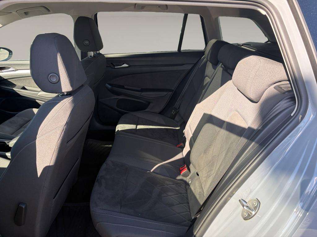 Volkswagen Golf Variant Golf Variant Life Business Premium 2.0 TDI SCR 85 kW (116 ch) 7 vitesses DSG