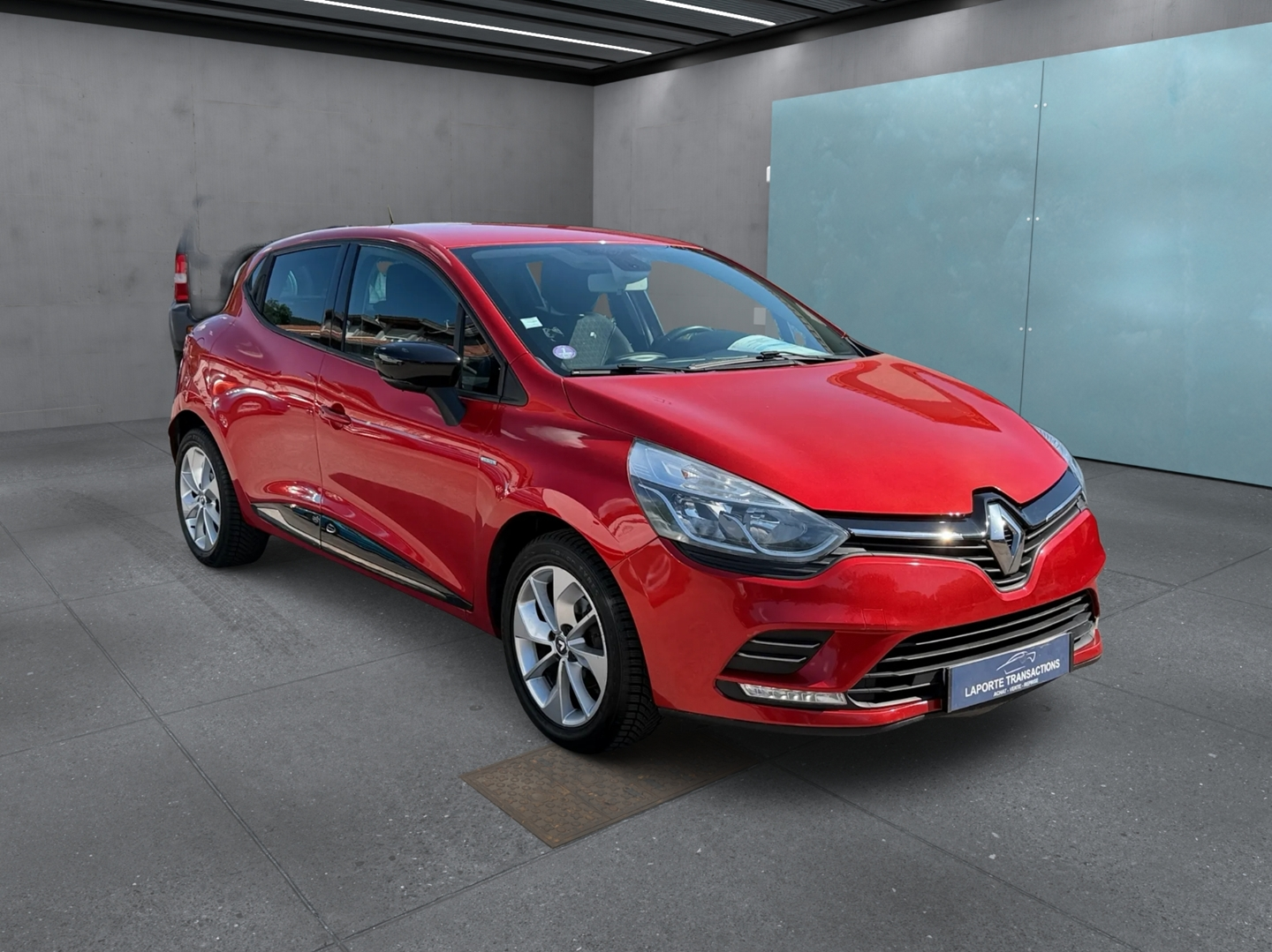 Renault CLIO IV 0.9 TCE 90CH ENERGY LIMITED EURO6 2015