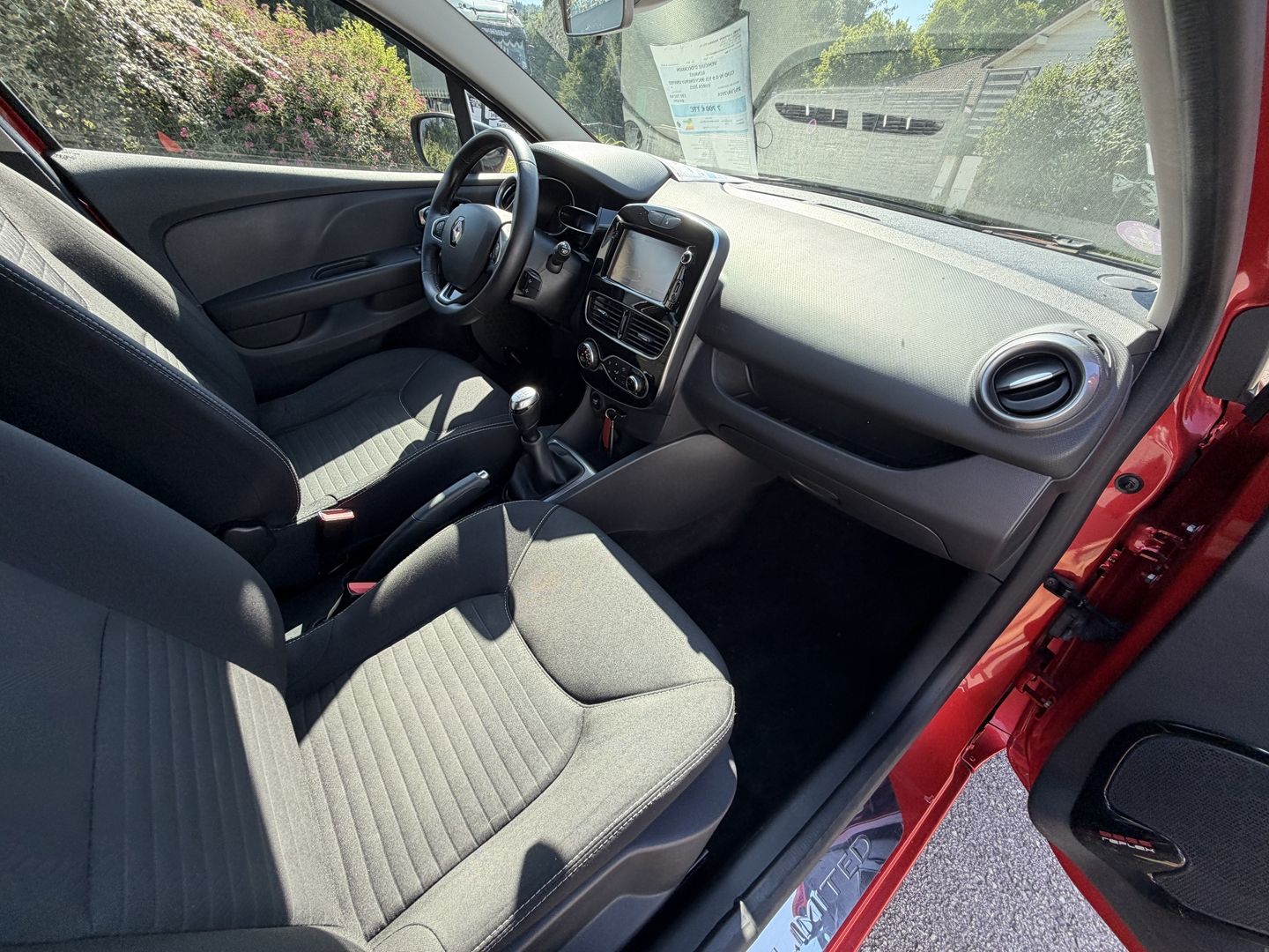 Renault CLIO IV 0.9 TCE 90CH ENERGY LIMITED EURO6 2015