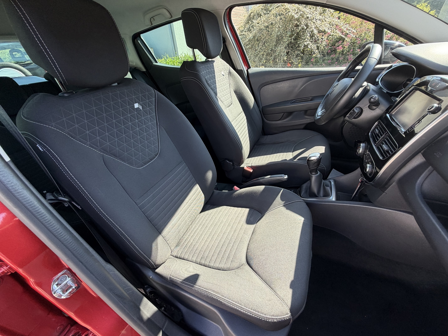 Renault CLIO IV 0.9 TCE 90CH ENERGY LIMITED EURO6 2015