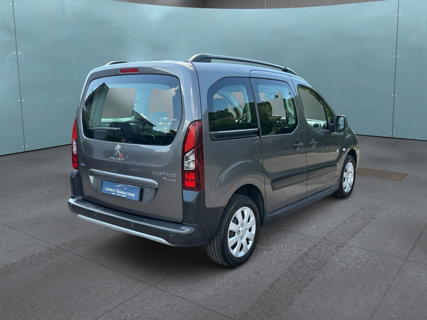 Peugeot PARTNER TEPEE 1.6 BLUEHDI 100CH OUTDOOR S&S