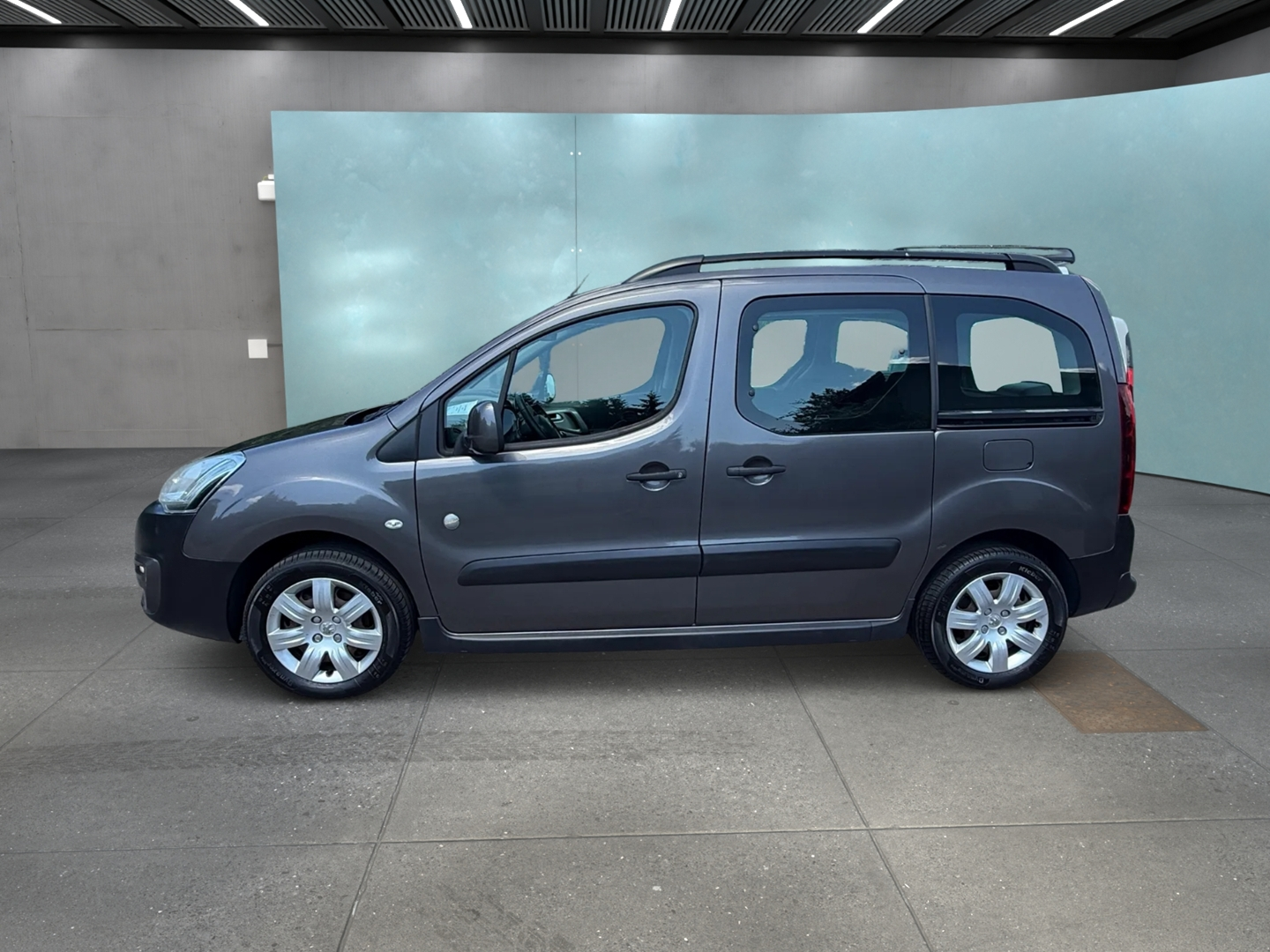 Peugeot PARTNER TEPEE 1.6 BLUEHDI 100CH OUTDOOR S&S